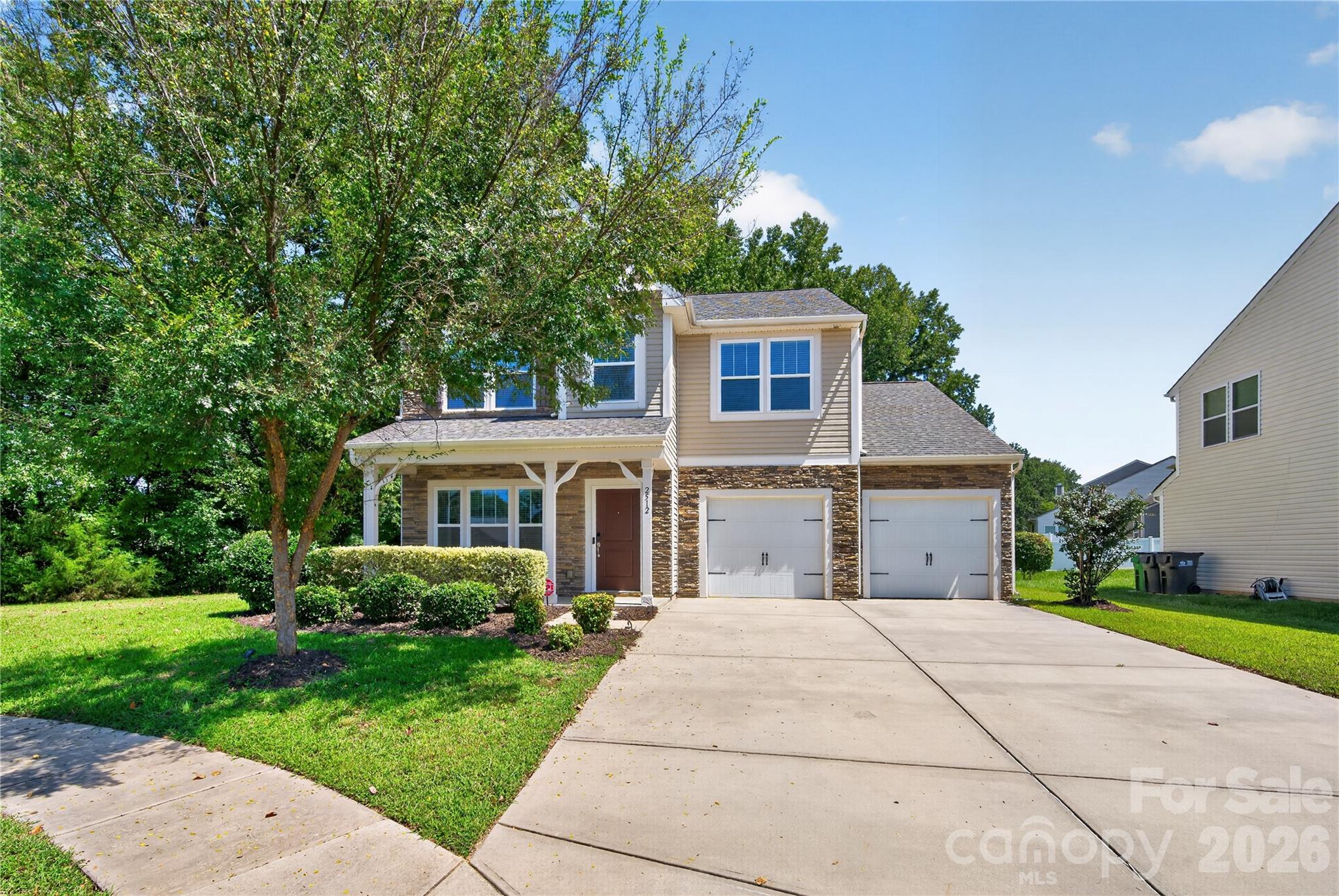 2512 Viburnum Ct, Charlotte, NC 28215