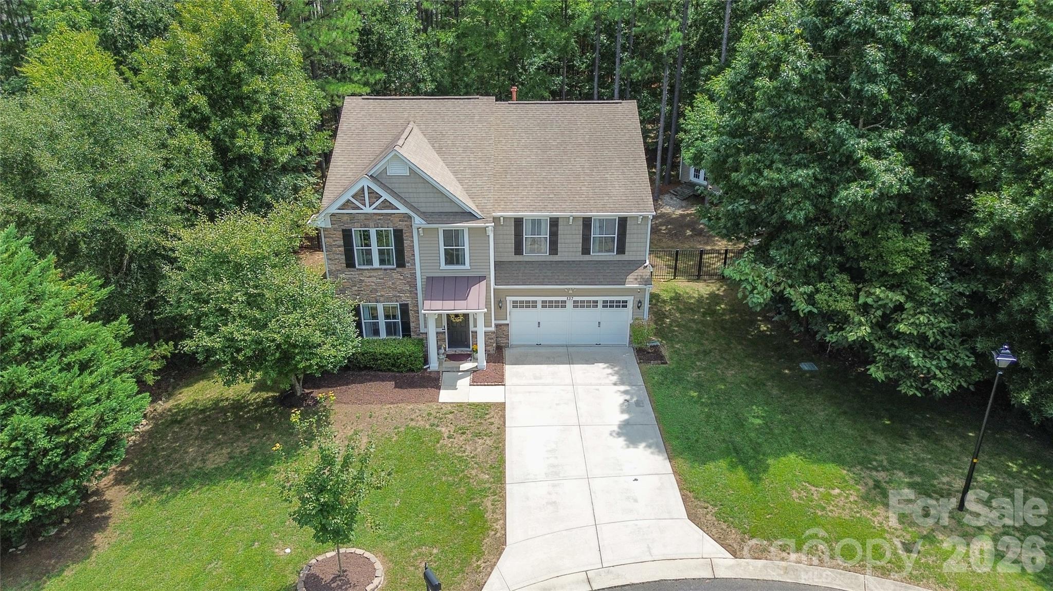 137 Poplin Pl, Clover, SC 29710
