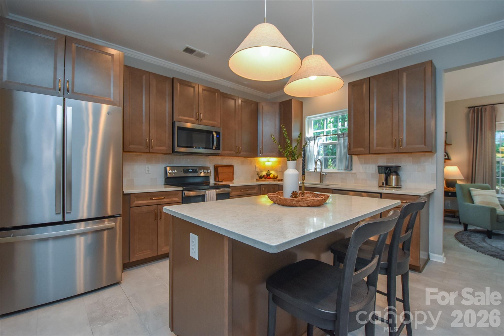 137 Poplin Pl, Clover, SC 29710