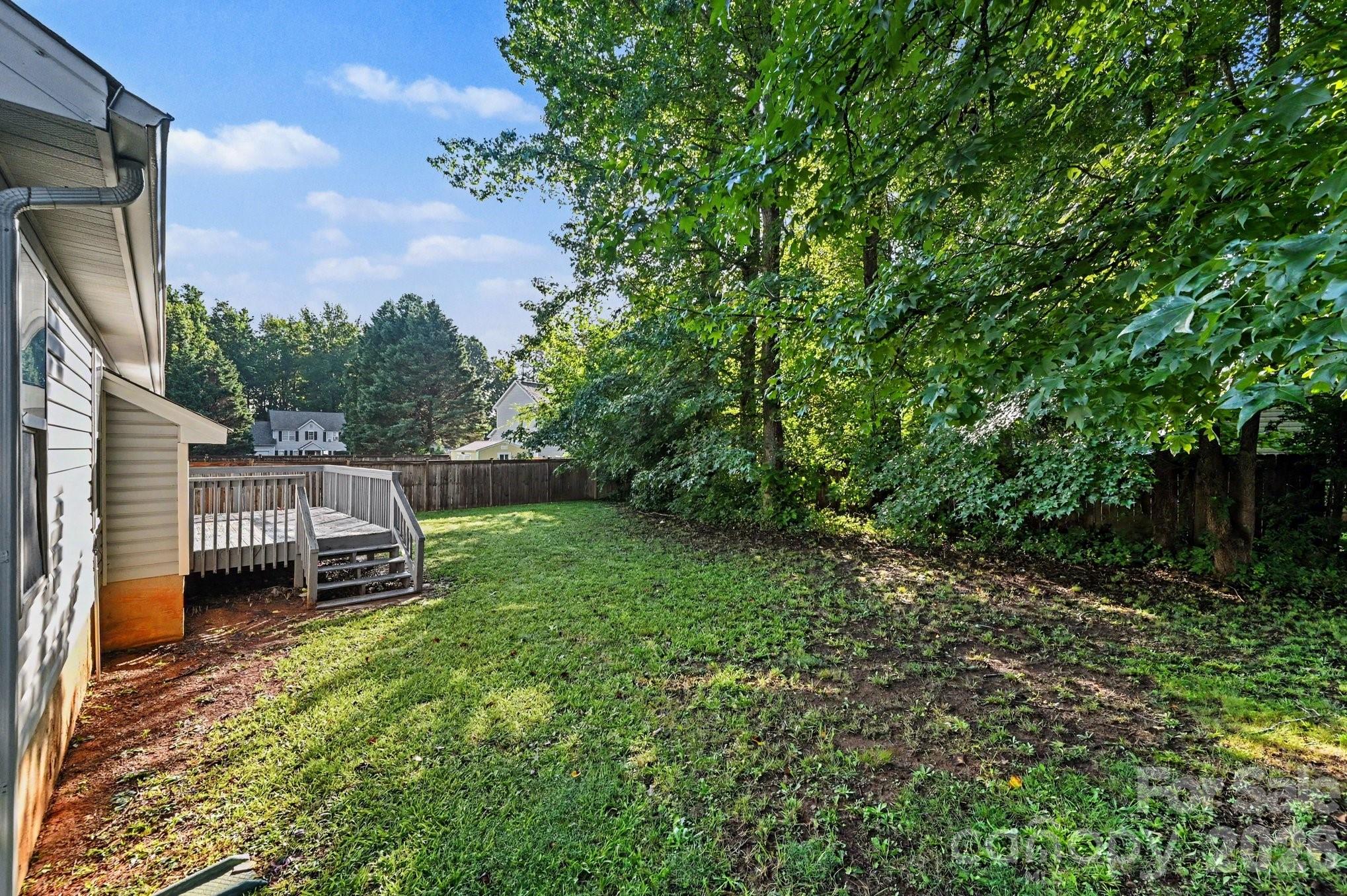 4410 Craven Hill Dr, Charlotte, NC 28216