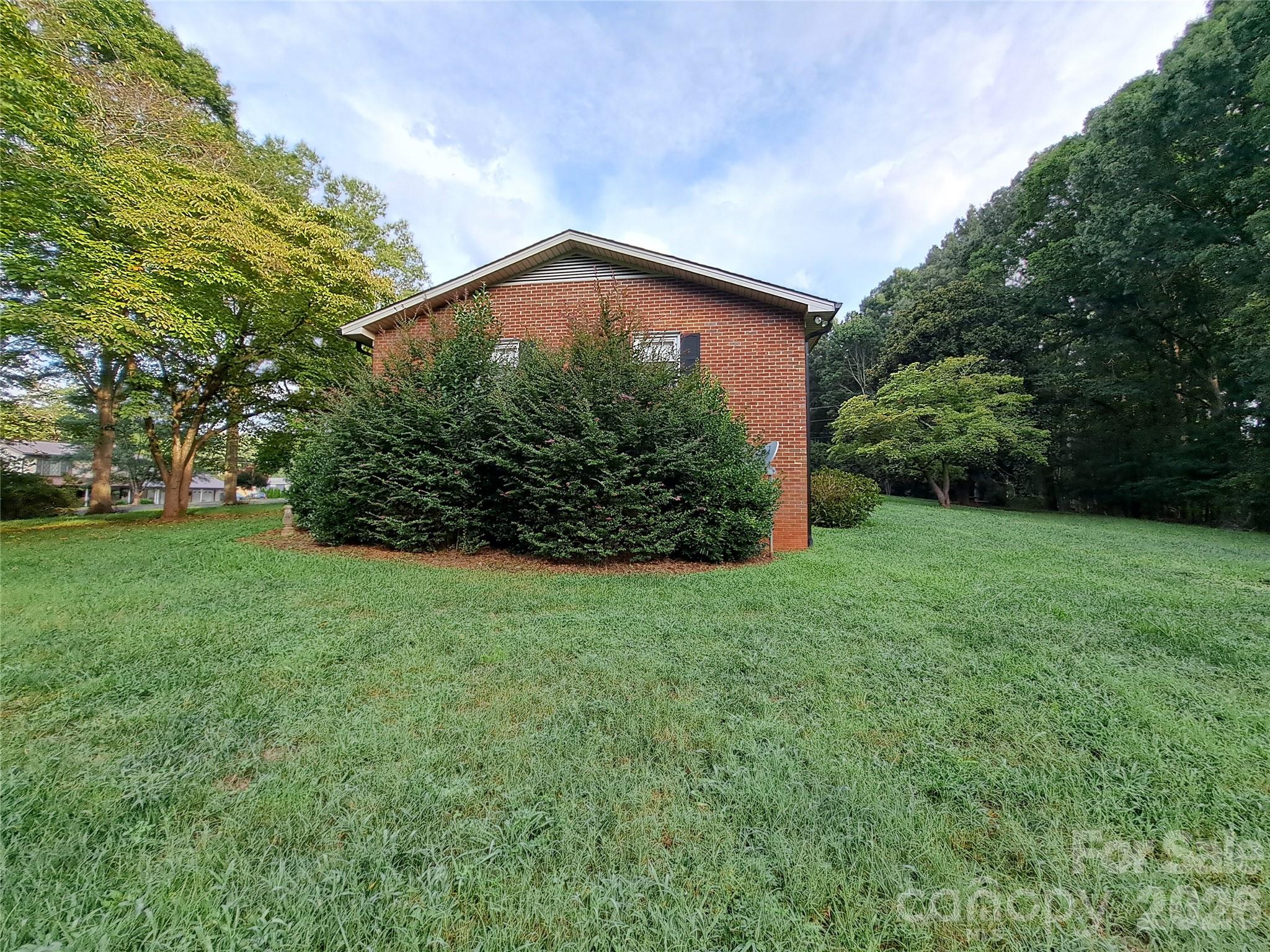 123 Softwind Ln, Concord, NC 28025
