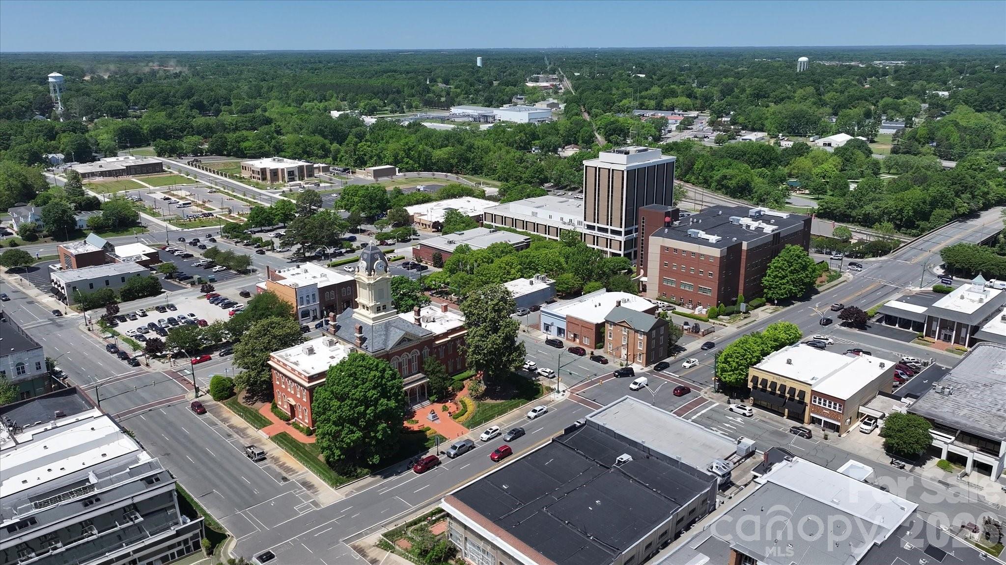 103 N West St, Monroe, NC 28112