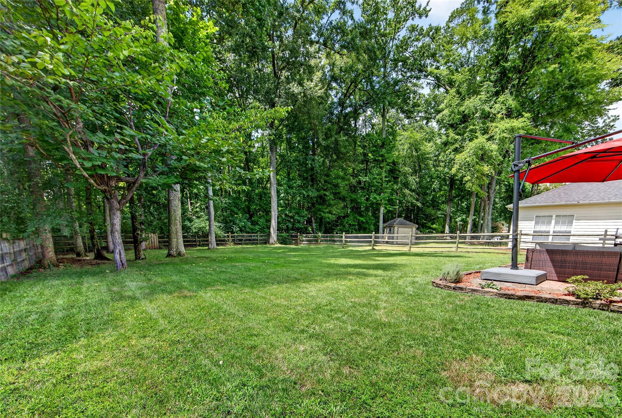 14013 Laurel Trace Dr, Charlotte, NC 28273
