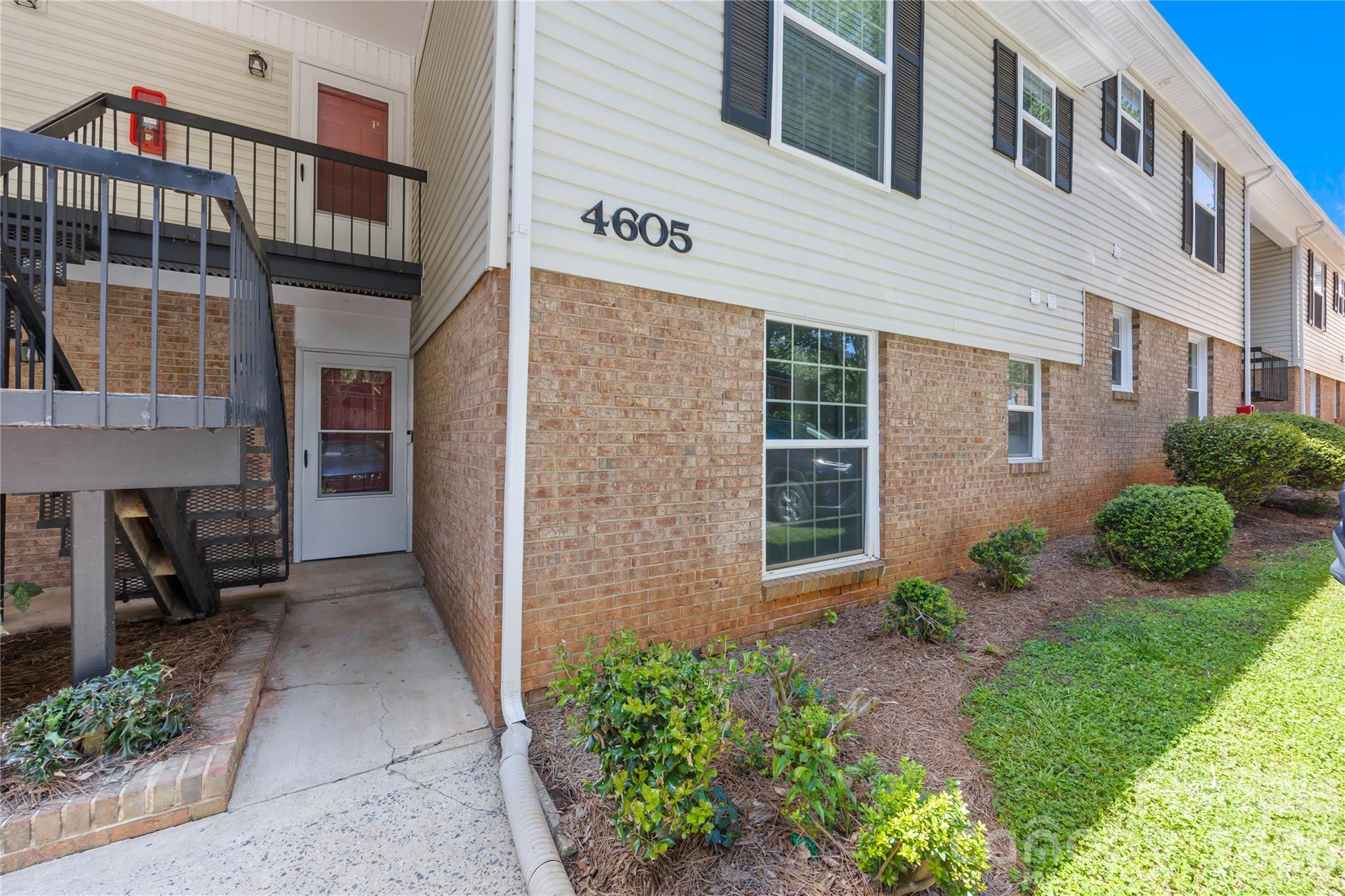 4605 Coronado Dr #N, Charlotte, NC 28212