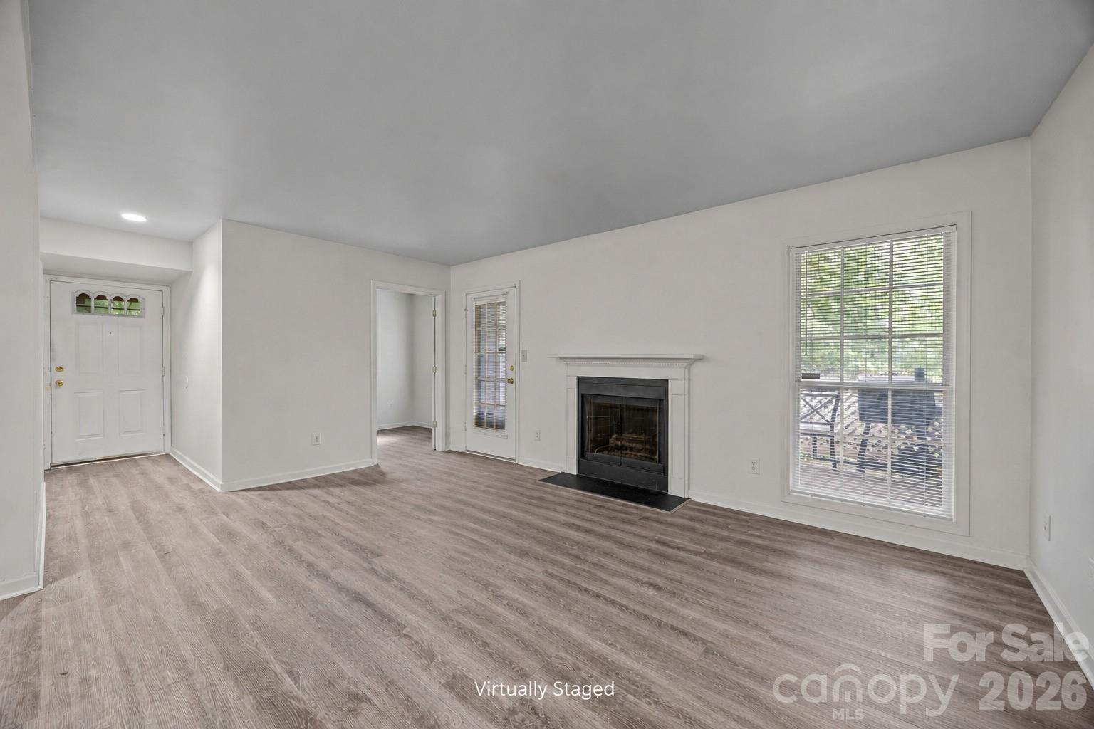 6005 Pinebark Ct, Charlotte, NC 28212