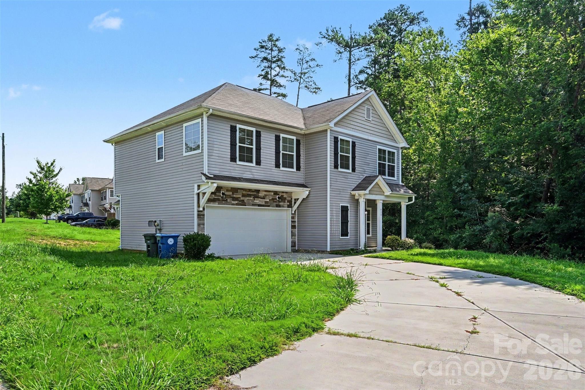 618 Oak Brook Dr, Salisbury, NC 28146