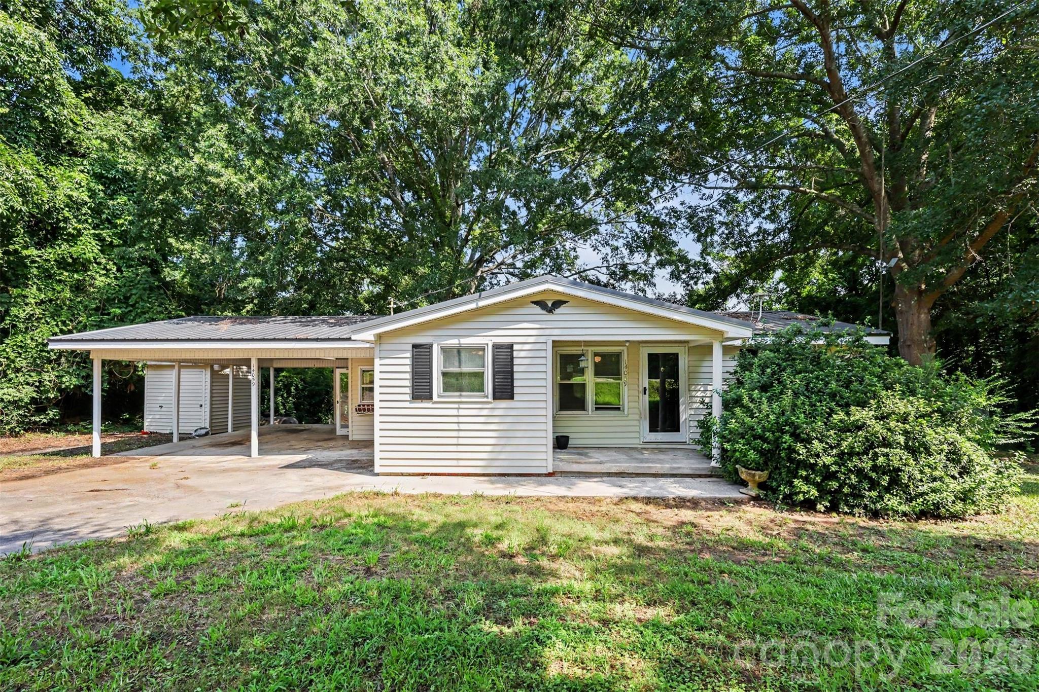 14059 W Highway 55 Hw, Blacksburg, SC 29702