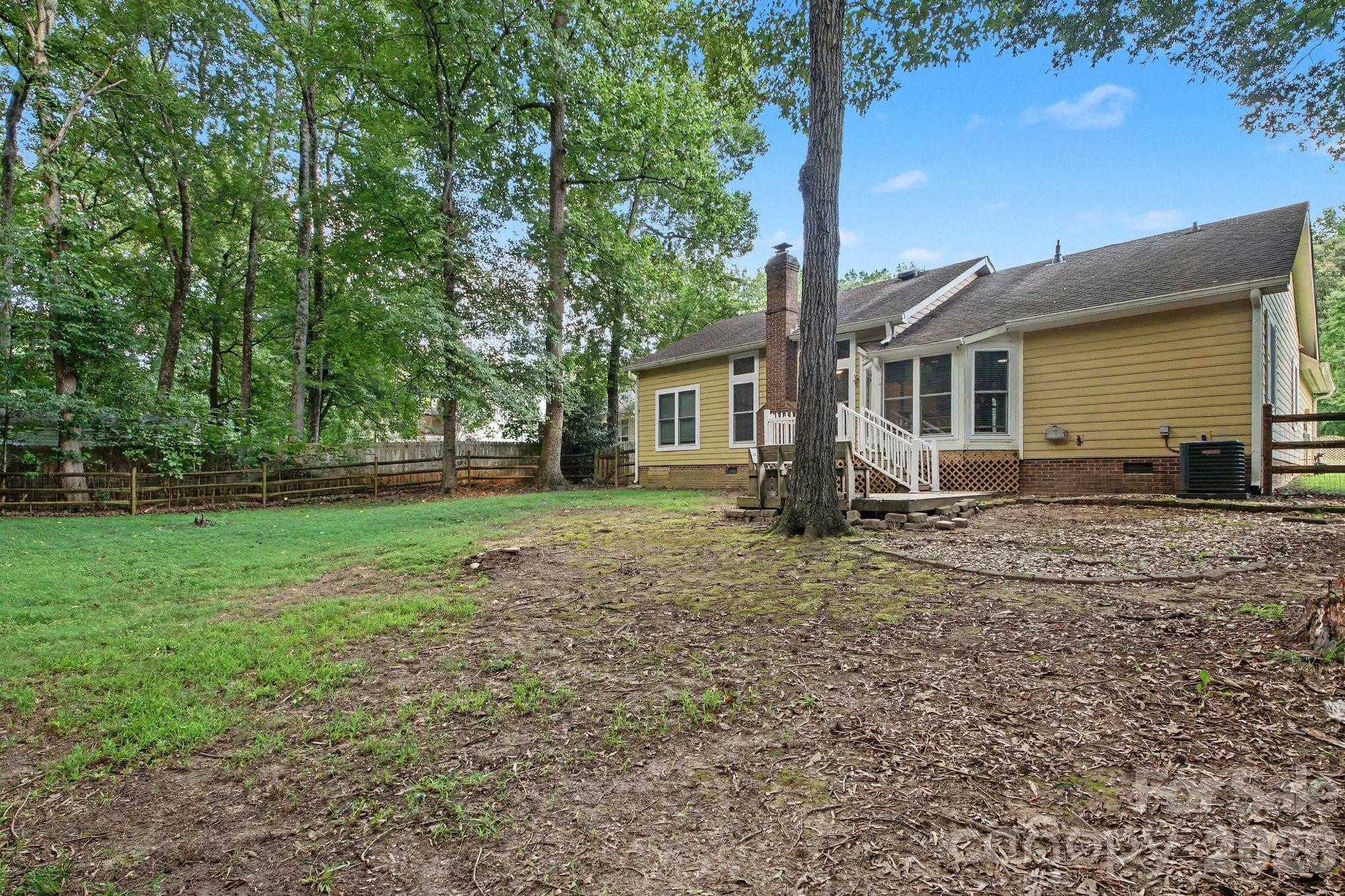 16130 Amber Field Dr, Huntersville, NC 28078