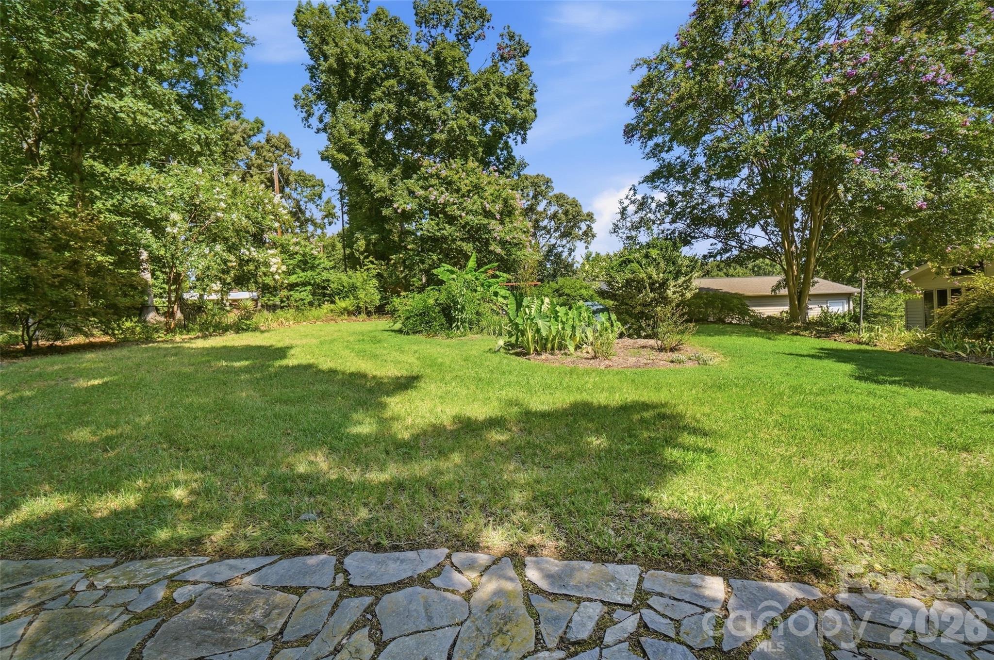 3282 Woodchuck Dr, Kannapolis, NC 28081