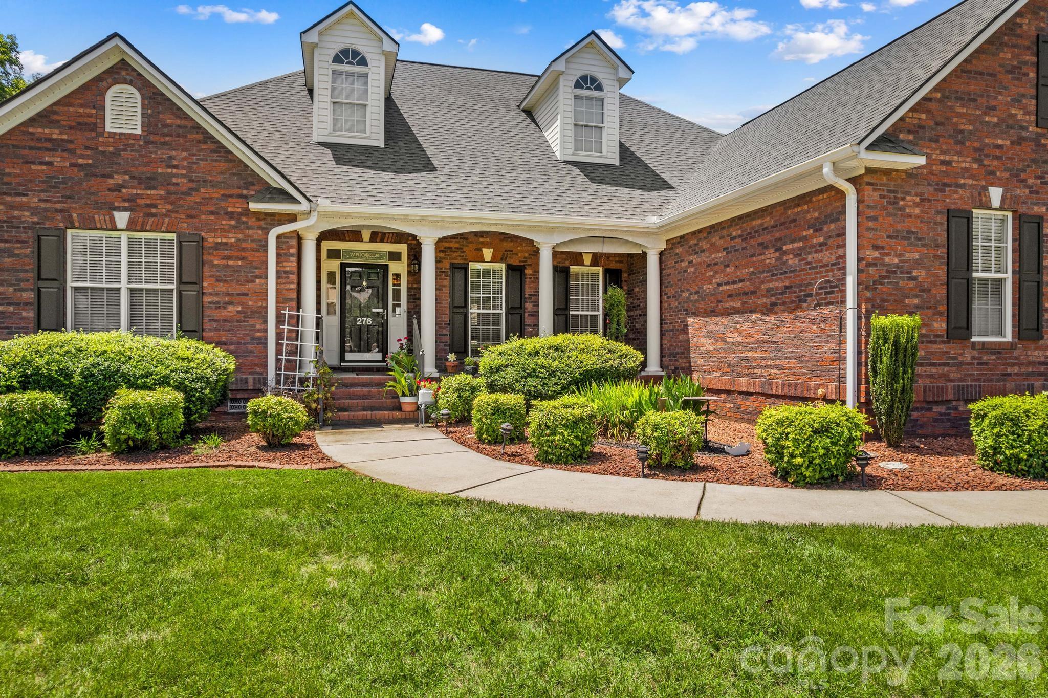 276 Falcon Crest Ln, Salisbury, NC 28147