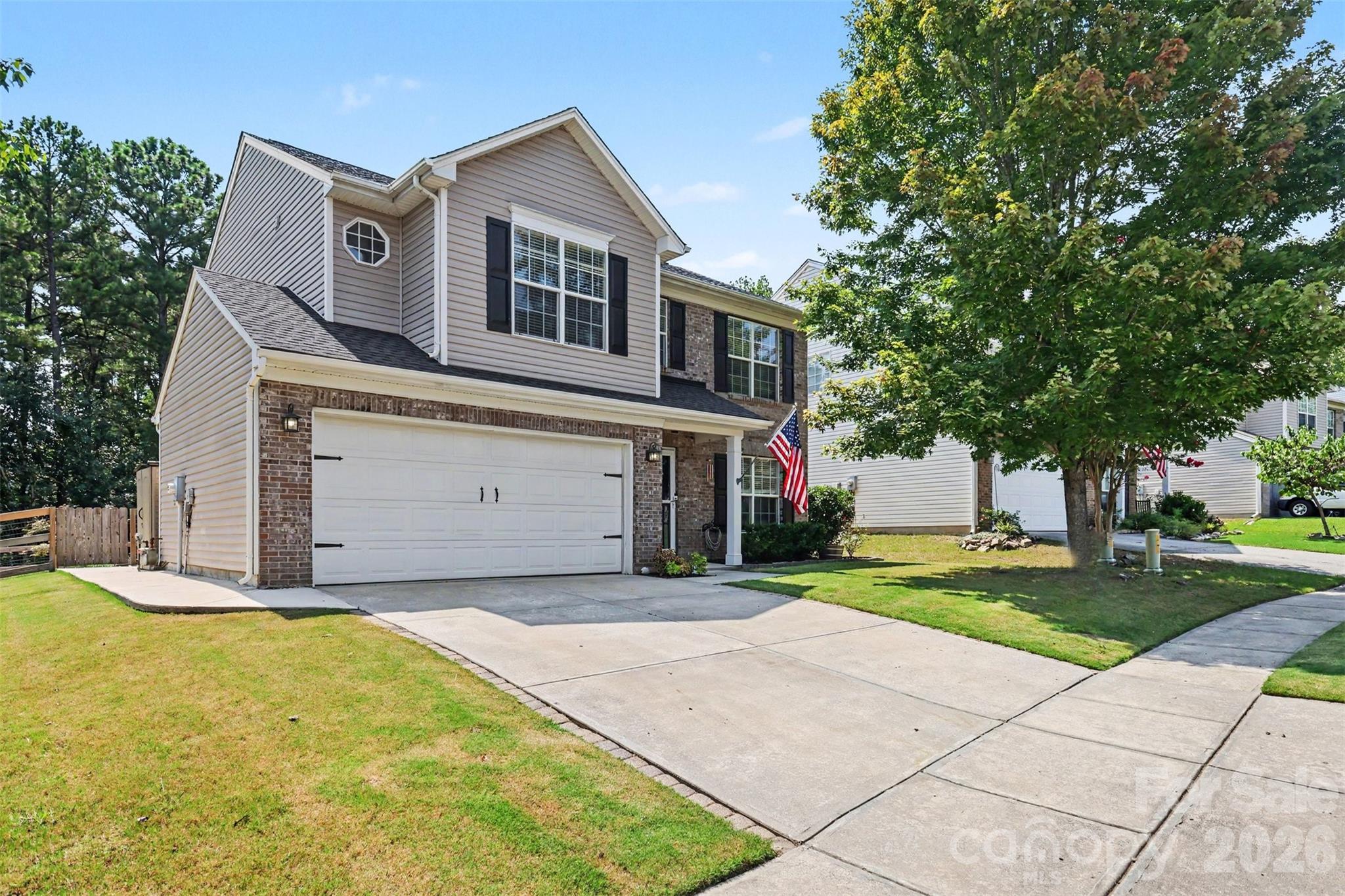 7674 Black Hawk Ln, Tega Cay, SC 29708