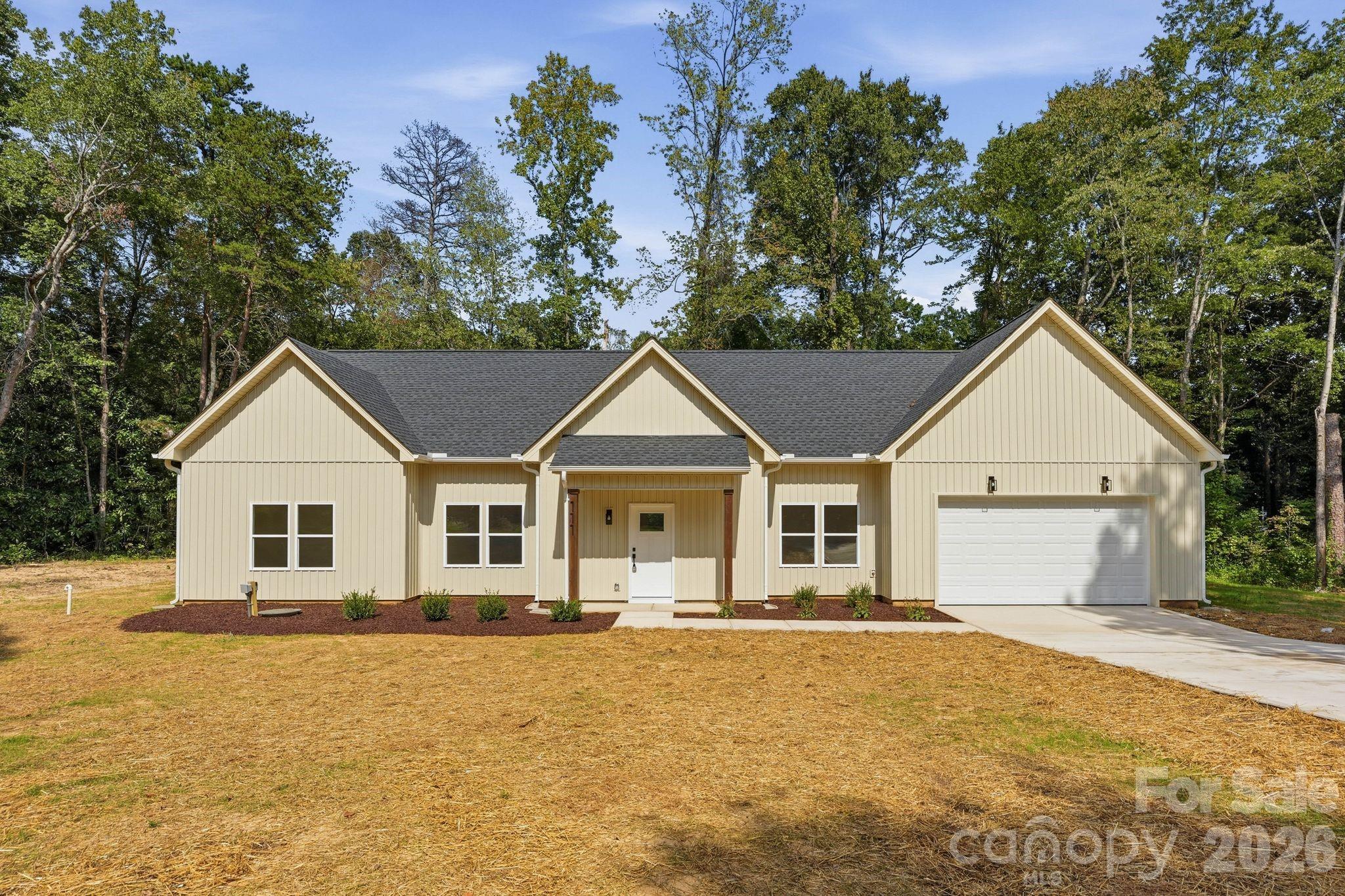 111 General As Johnston St, Stanley, NC 28164