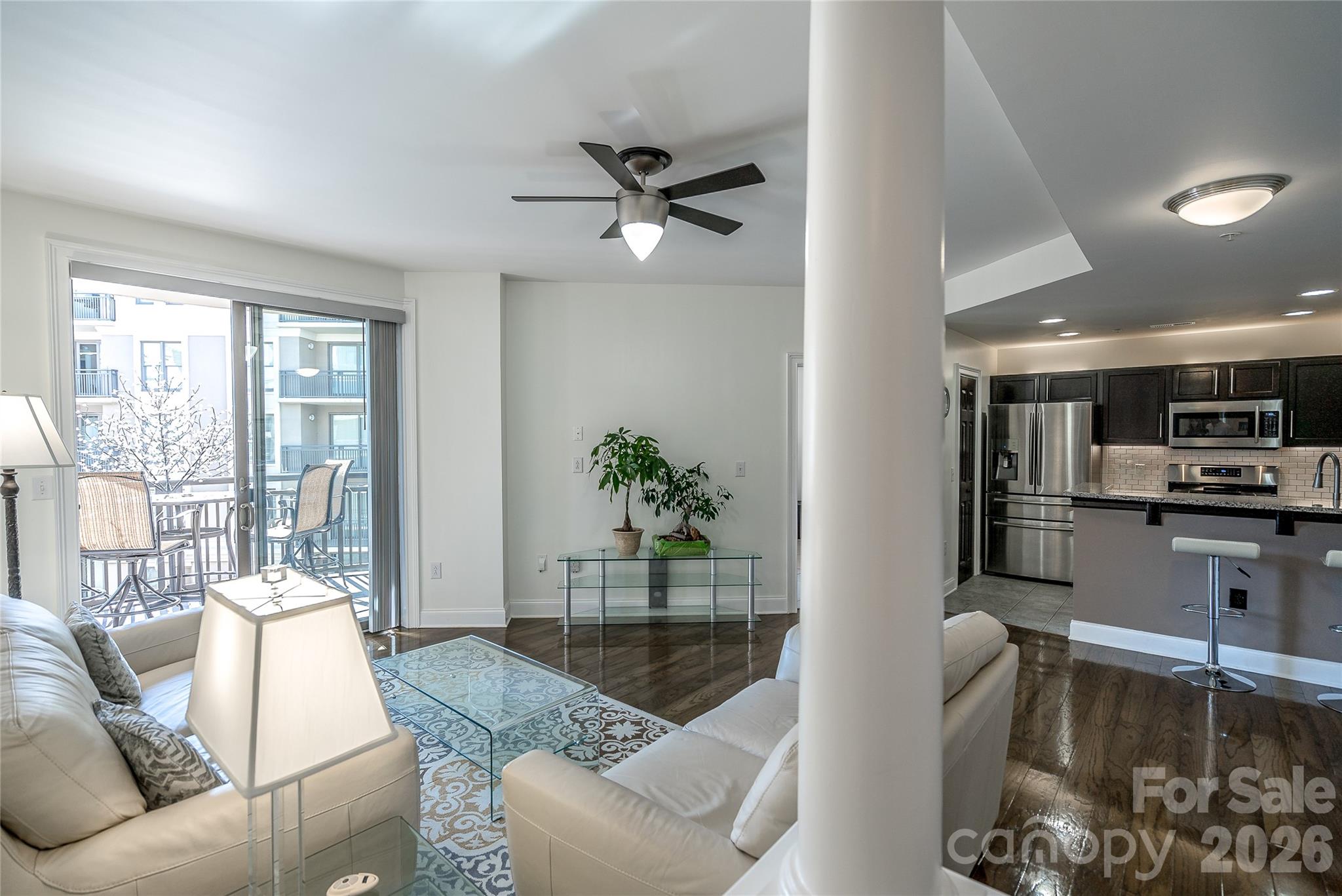 718 W Trade St #605, Charlotte, NC 28202