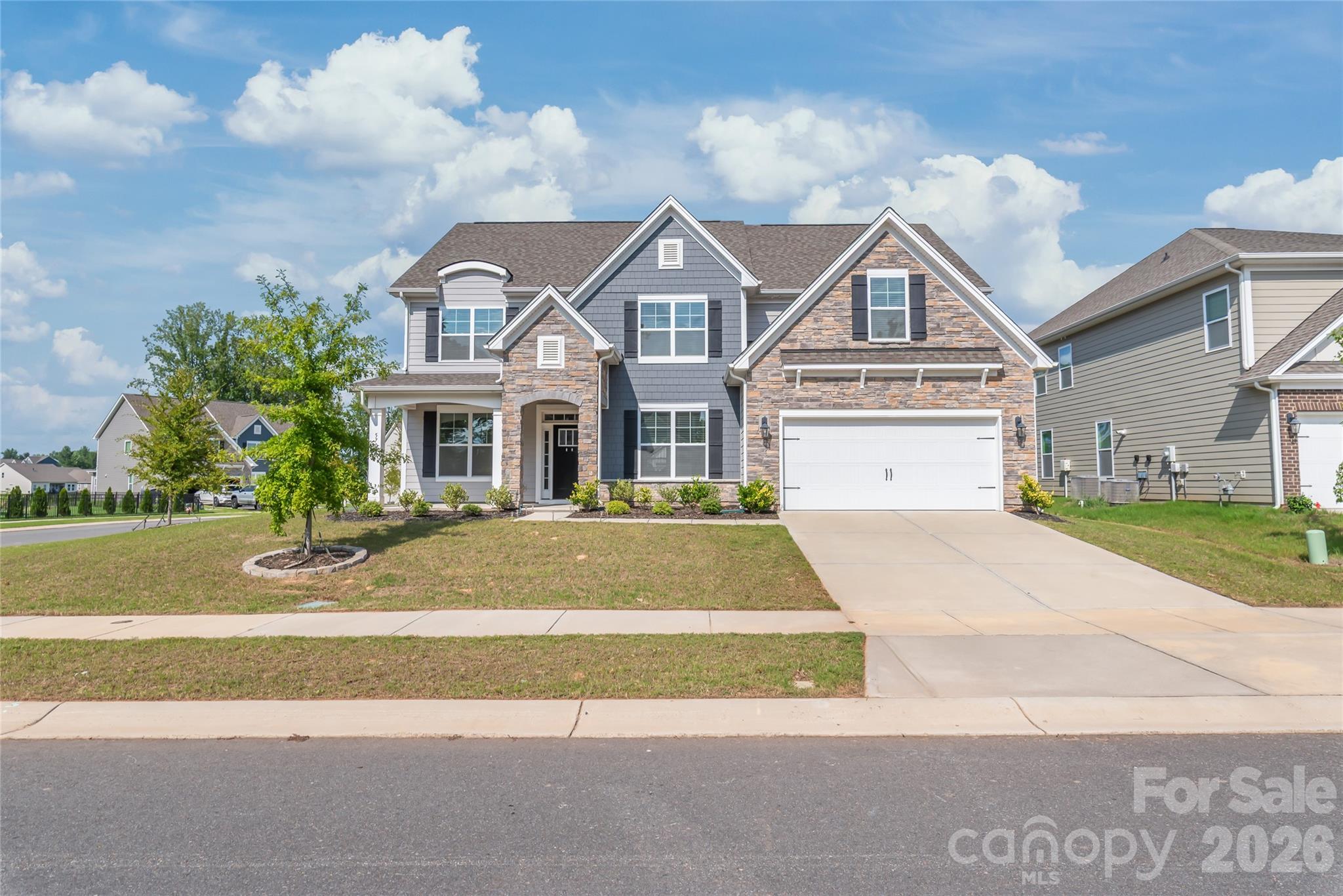 5703 Casper Dr, Charlotte, NC 28214