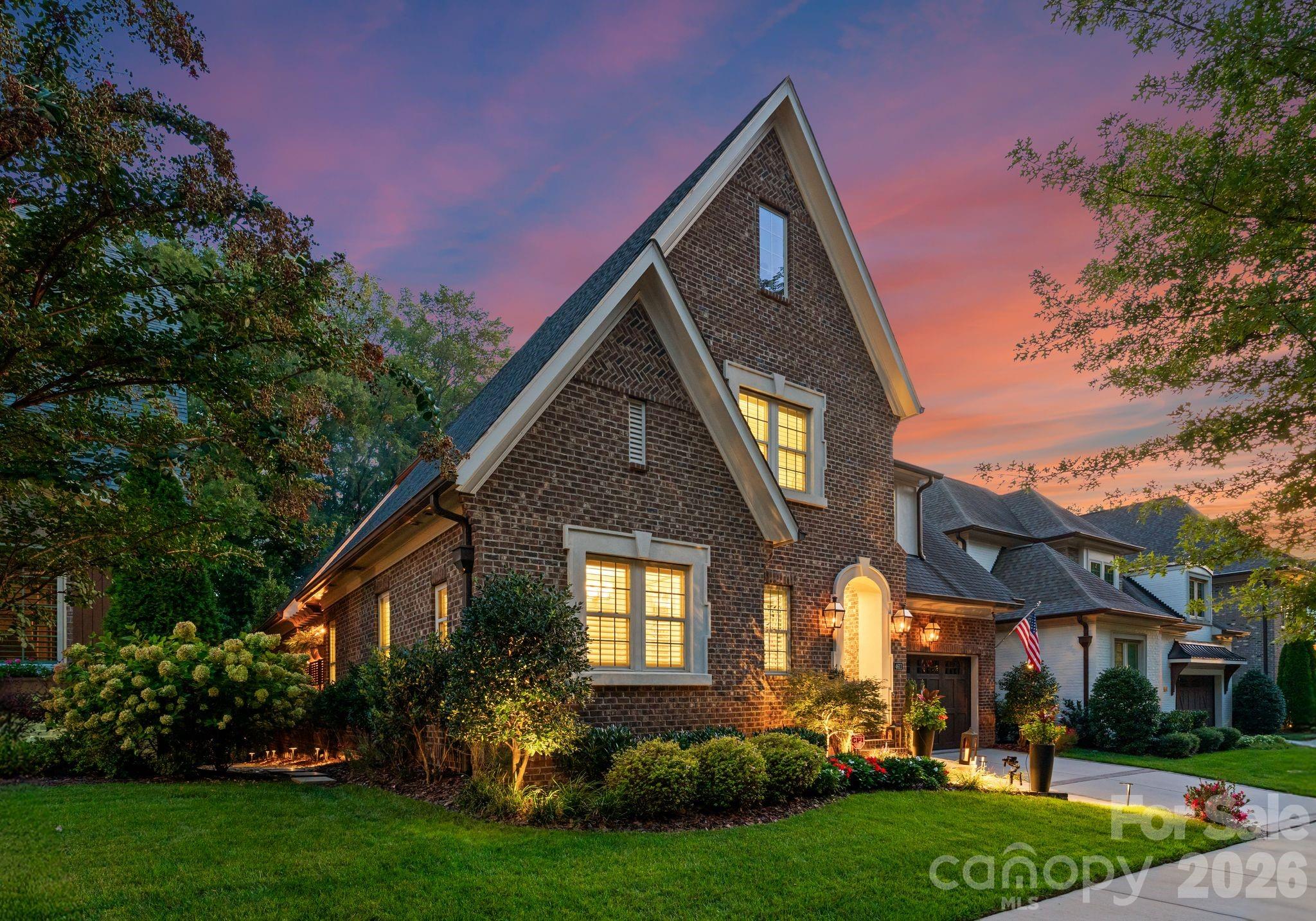 4611 Harper Ct, Charlotte, NC 28210
