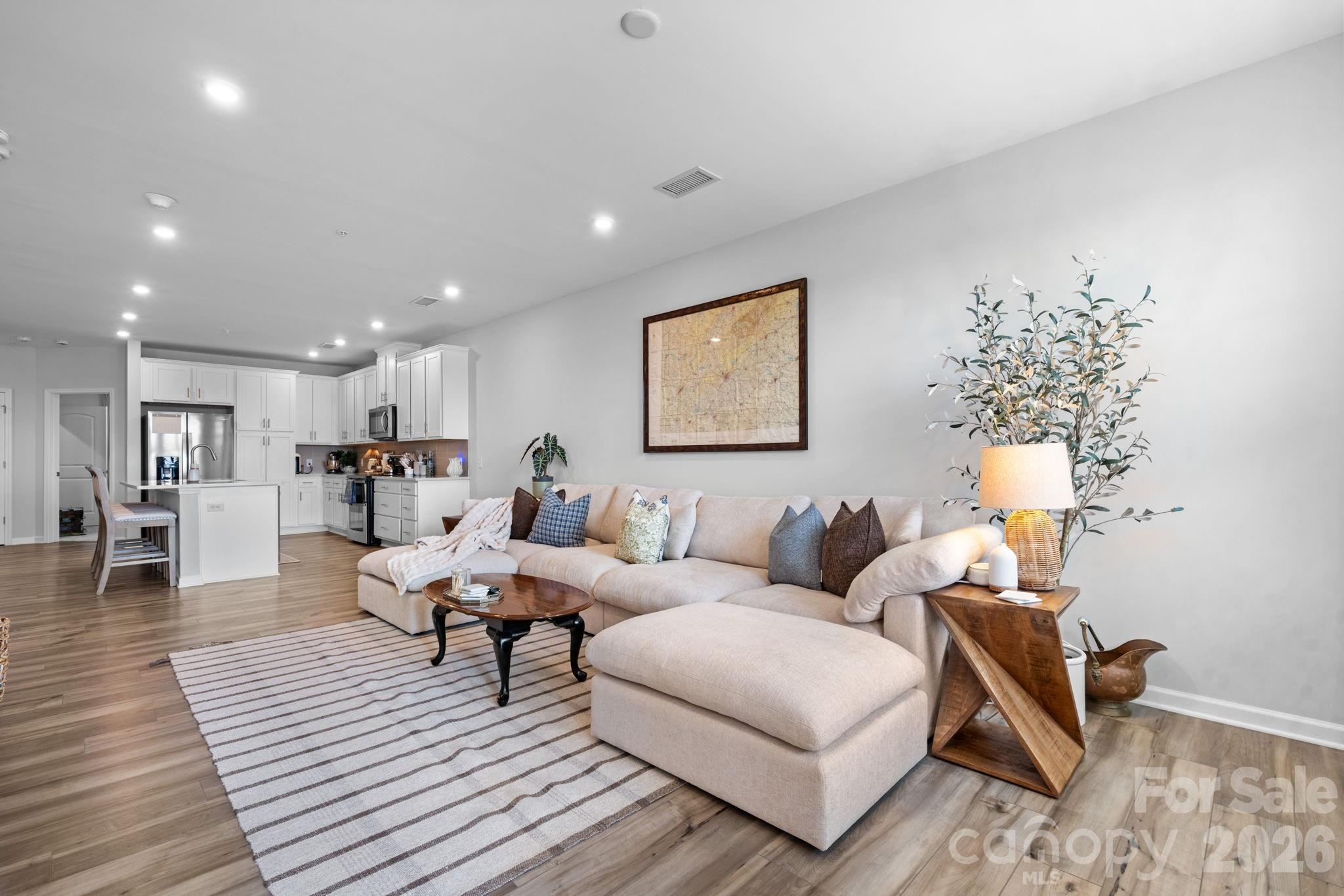 4455 Reed Creek Dr #202, Sherrills Ford, NC 28673