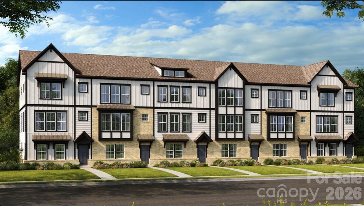 1908 Alexander Village Main Dr, Charlotte, NC 28262