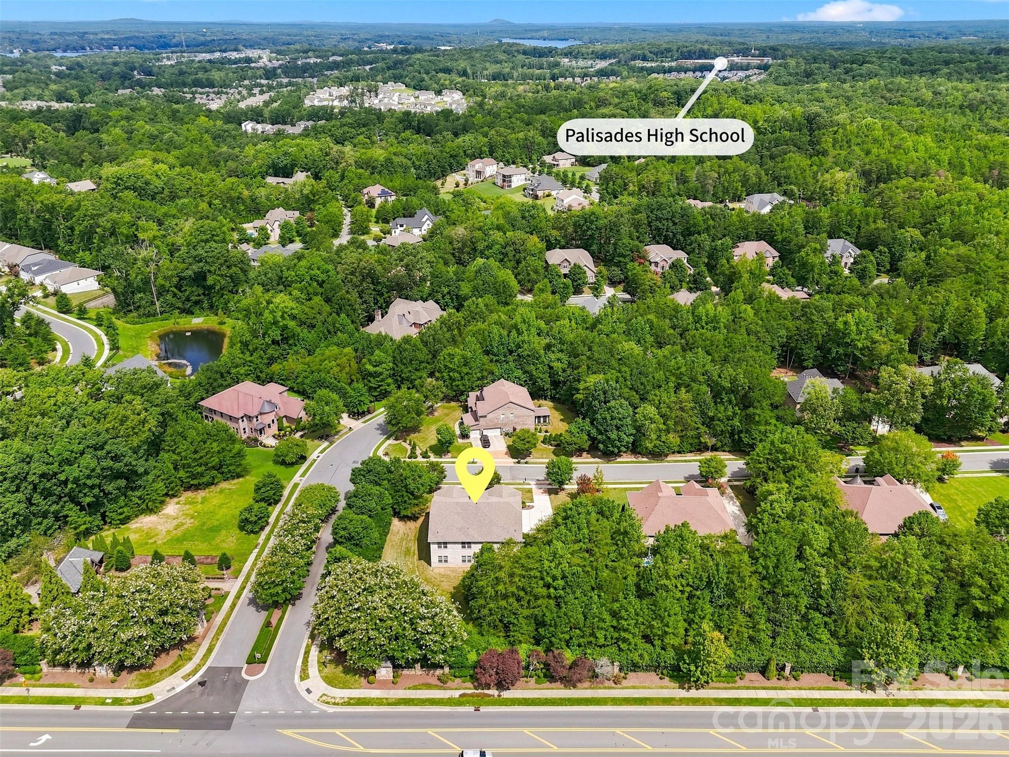 16131 Alsace Dr, Charlotte, NC 28278