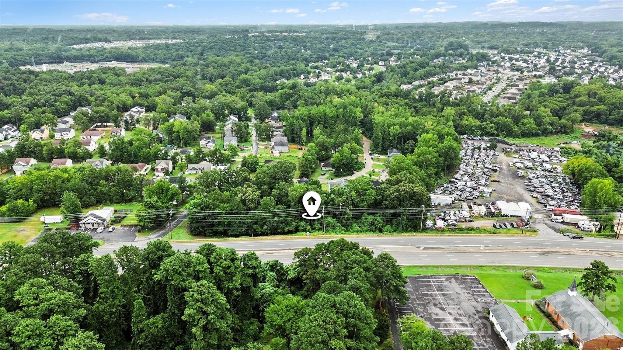 12002 N Tryon St, Charlotte, NC 28262