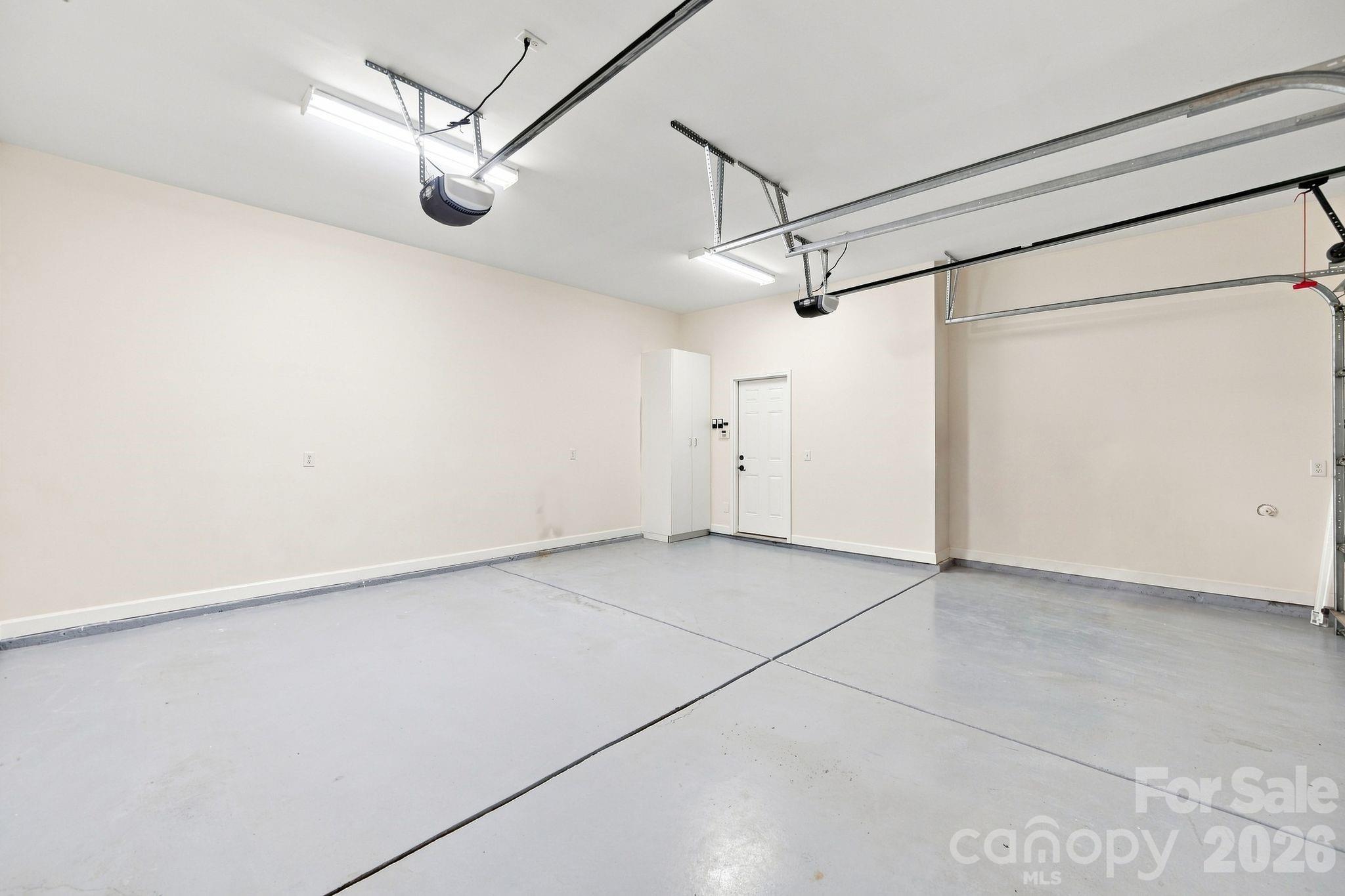 8813 Provence Village Ln, Charlotte, NC 28226