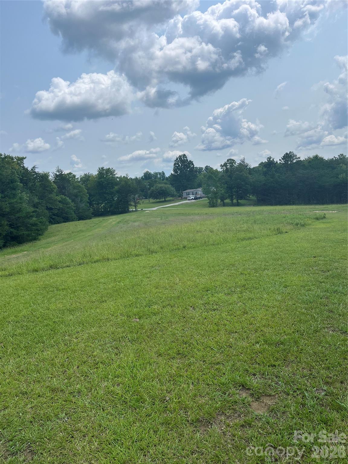 831 S Beersheba Rd, Clover, SC 29710