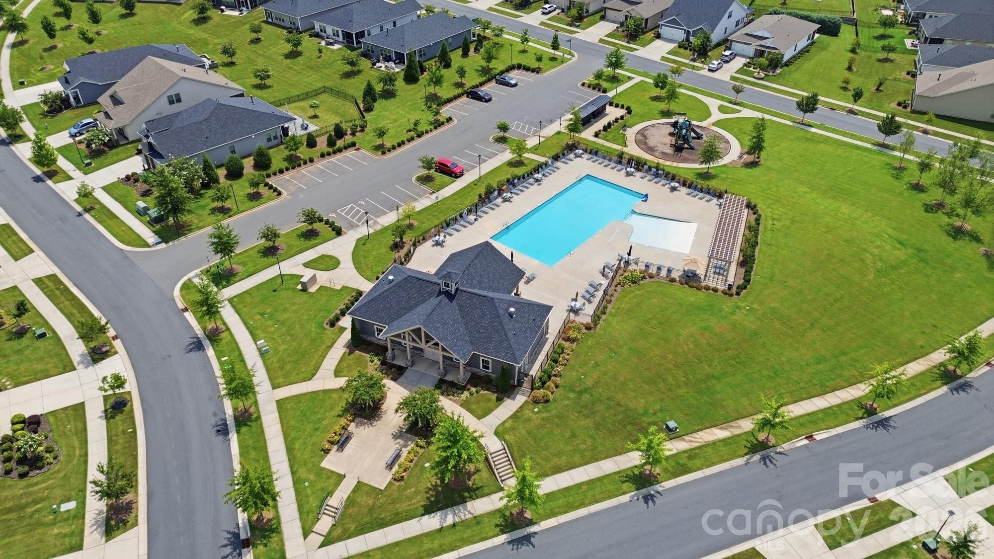 9423 Festival Way, Charlotte, NC 28215