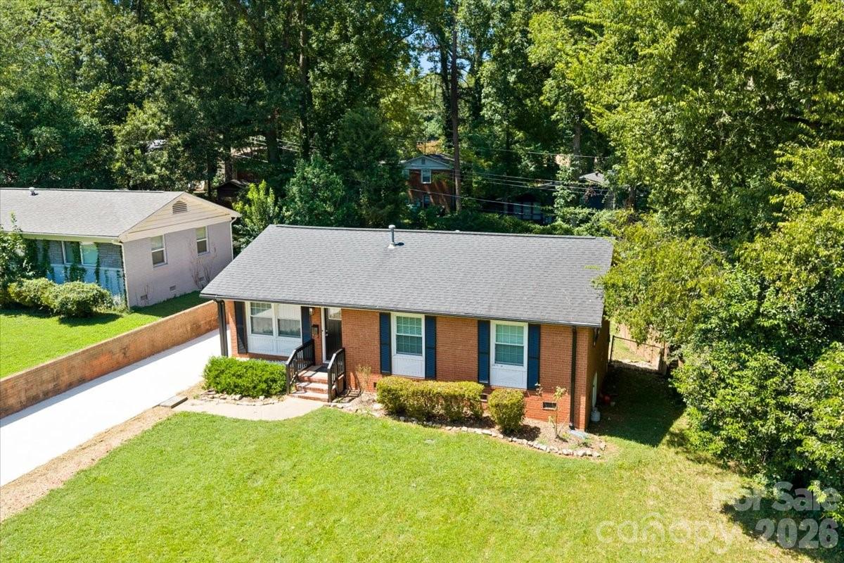 1814 Windham Pl, Charlotte, NC 28205