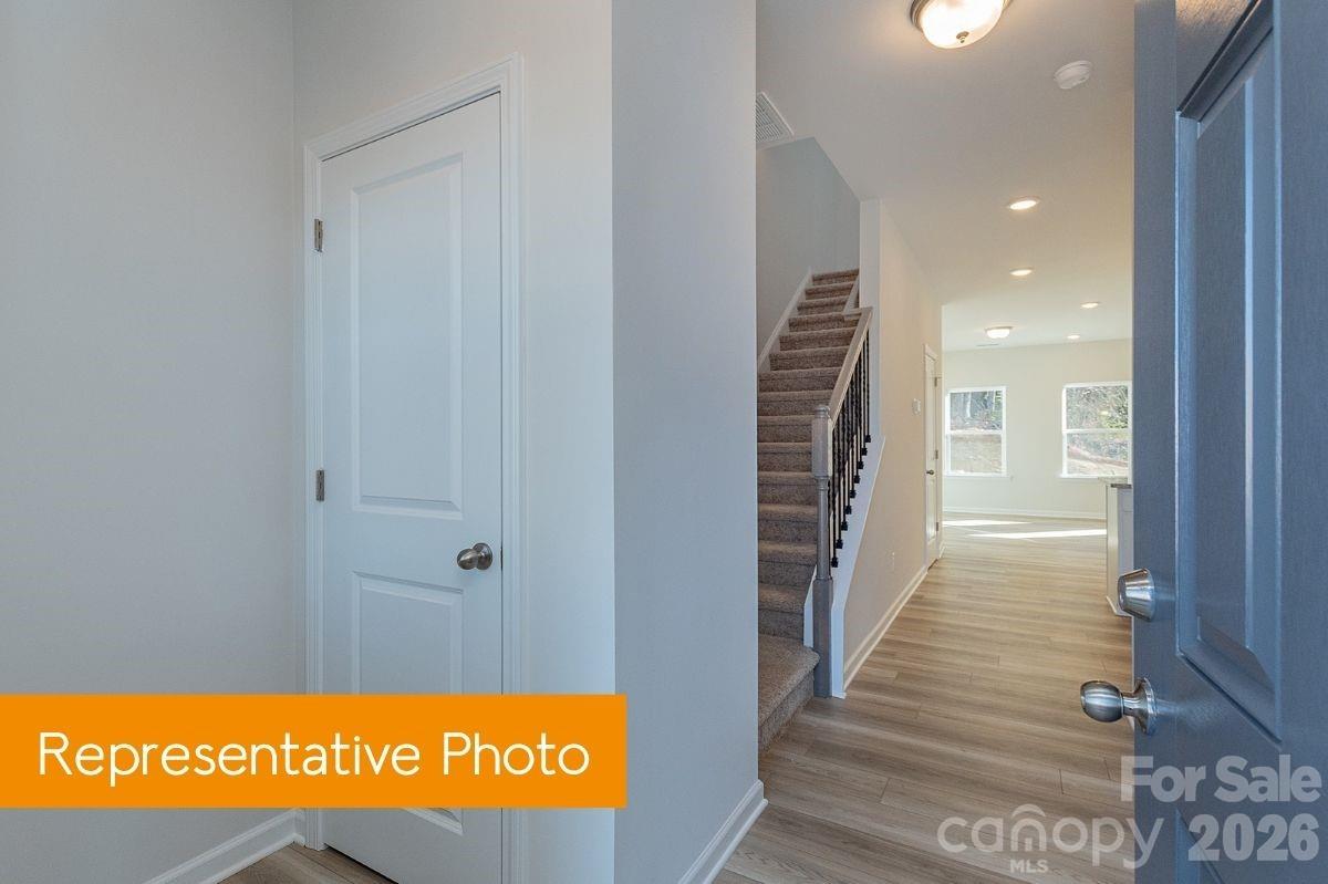 5710 Ringneck Rd, Charlotte, NC 28216