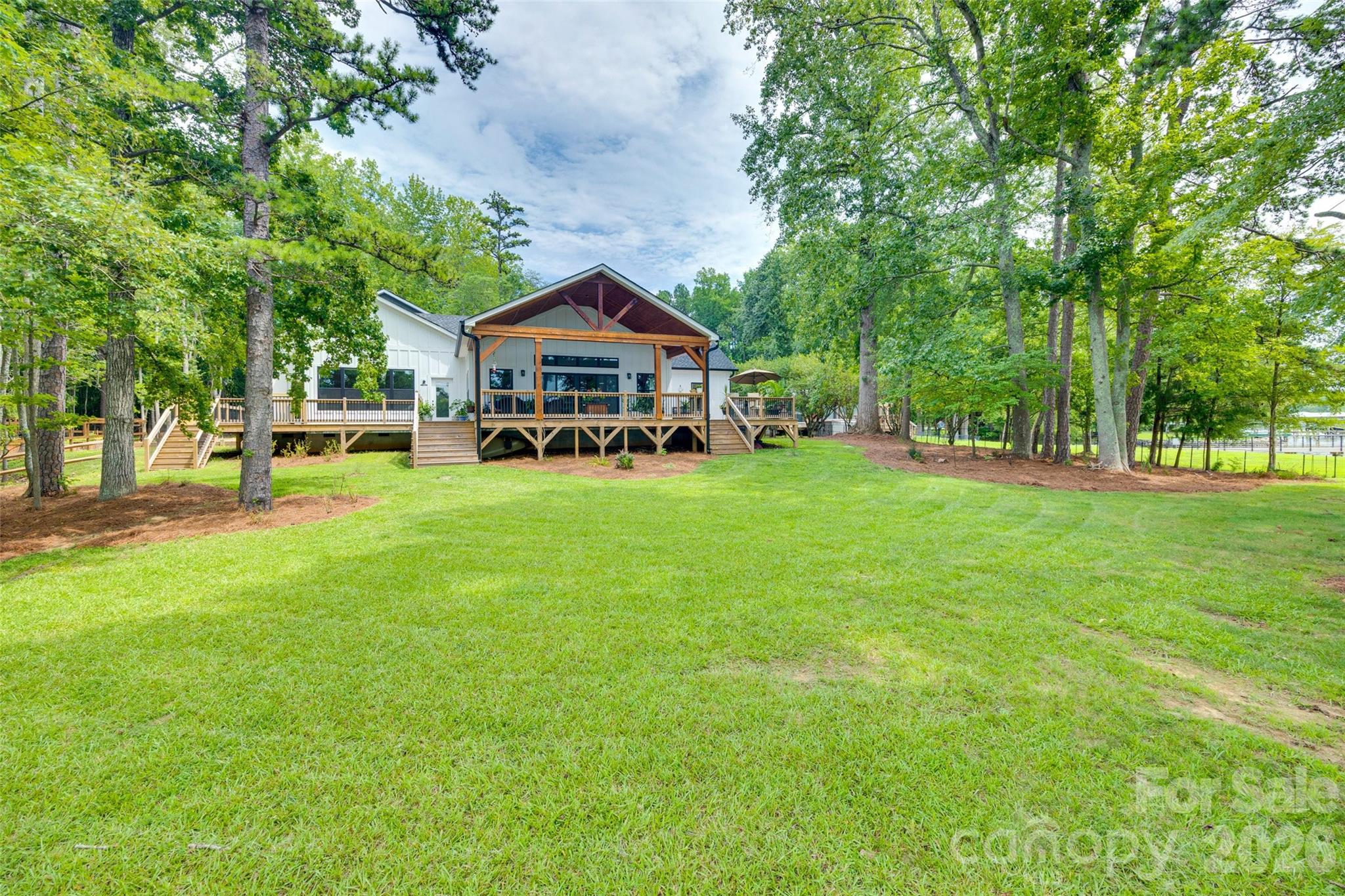 5211 Lake Wylie Rd, Clover, SC 29710