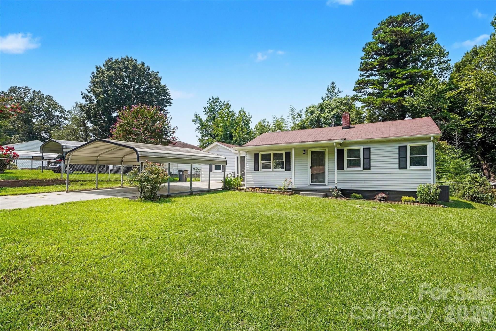 1333 Washington Ln, Kannapolis, NC 28083