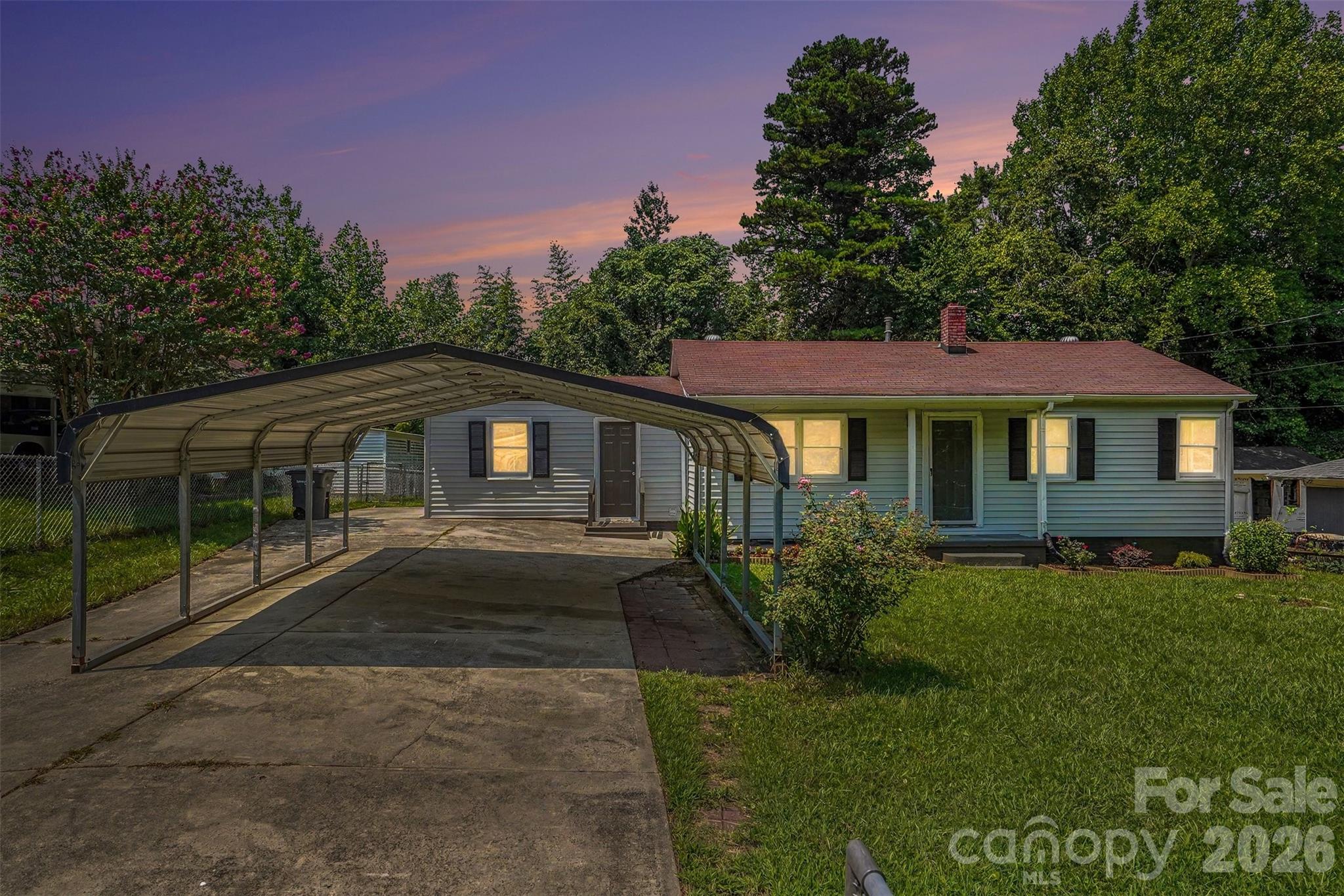 1333 Washington Ln, Kannapolis, NC 28083