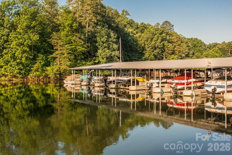 27 Apple Orchard Ln, Lake Wylie, SC 29710