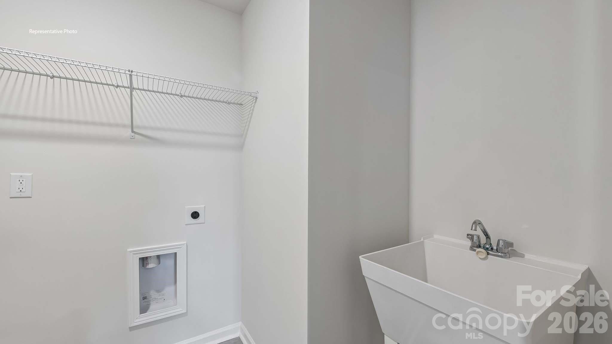 9123 Carver Ave, Huntersville, NC 28078