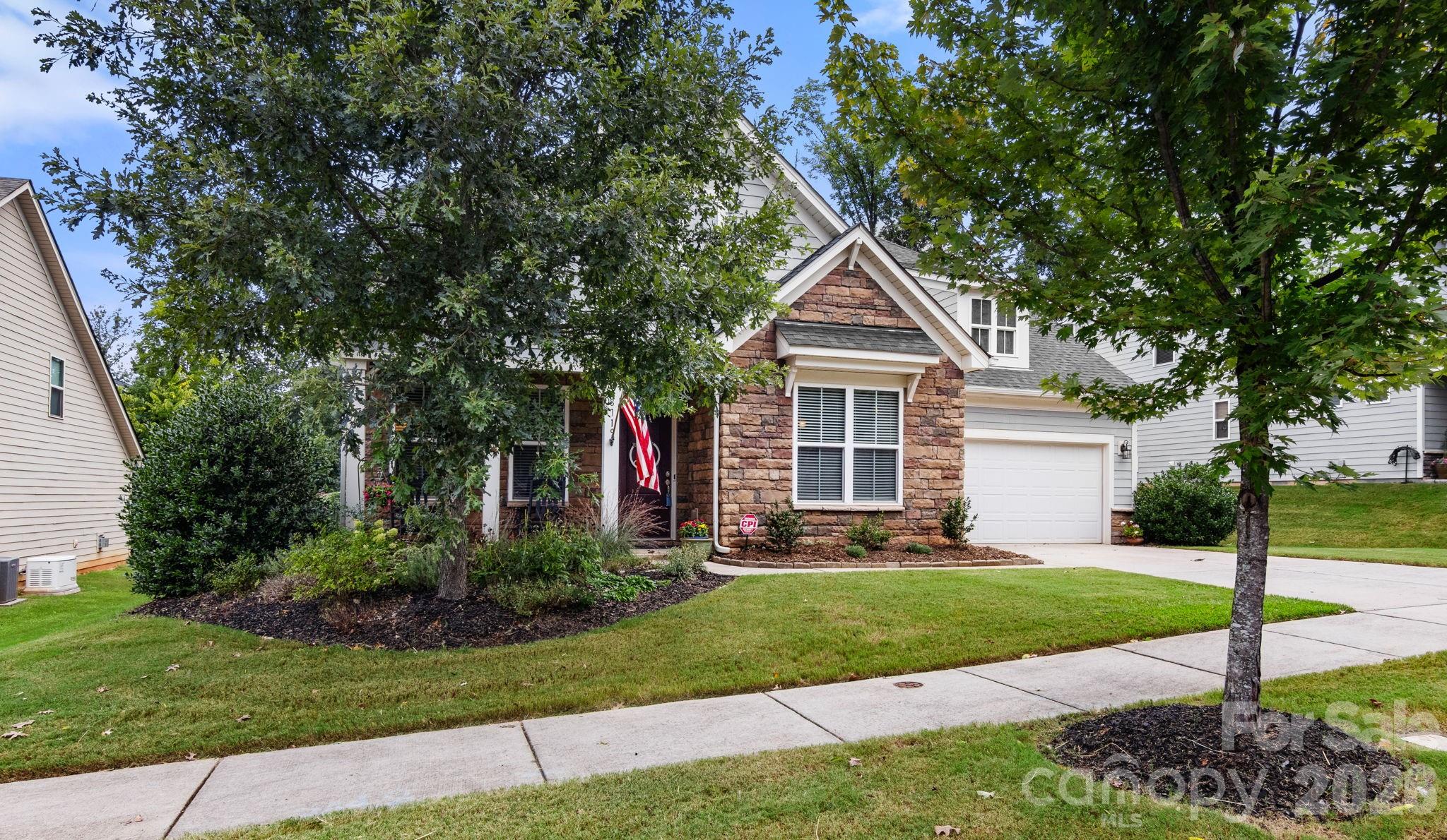 8719 Shadetree St, Huntersville, NC 28078