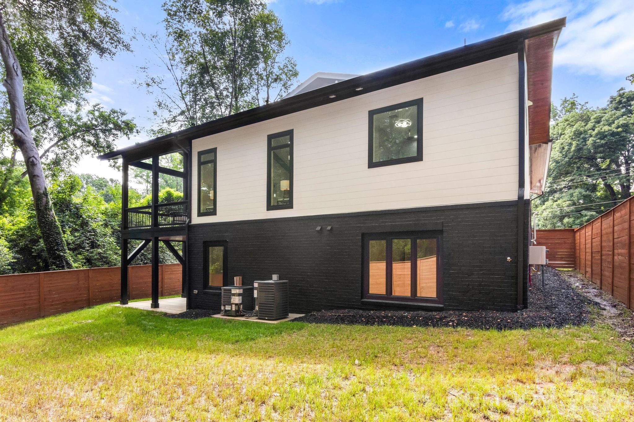 809 Crater St, Charlotte, NC 28205