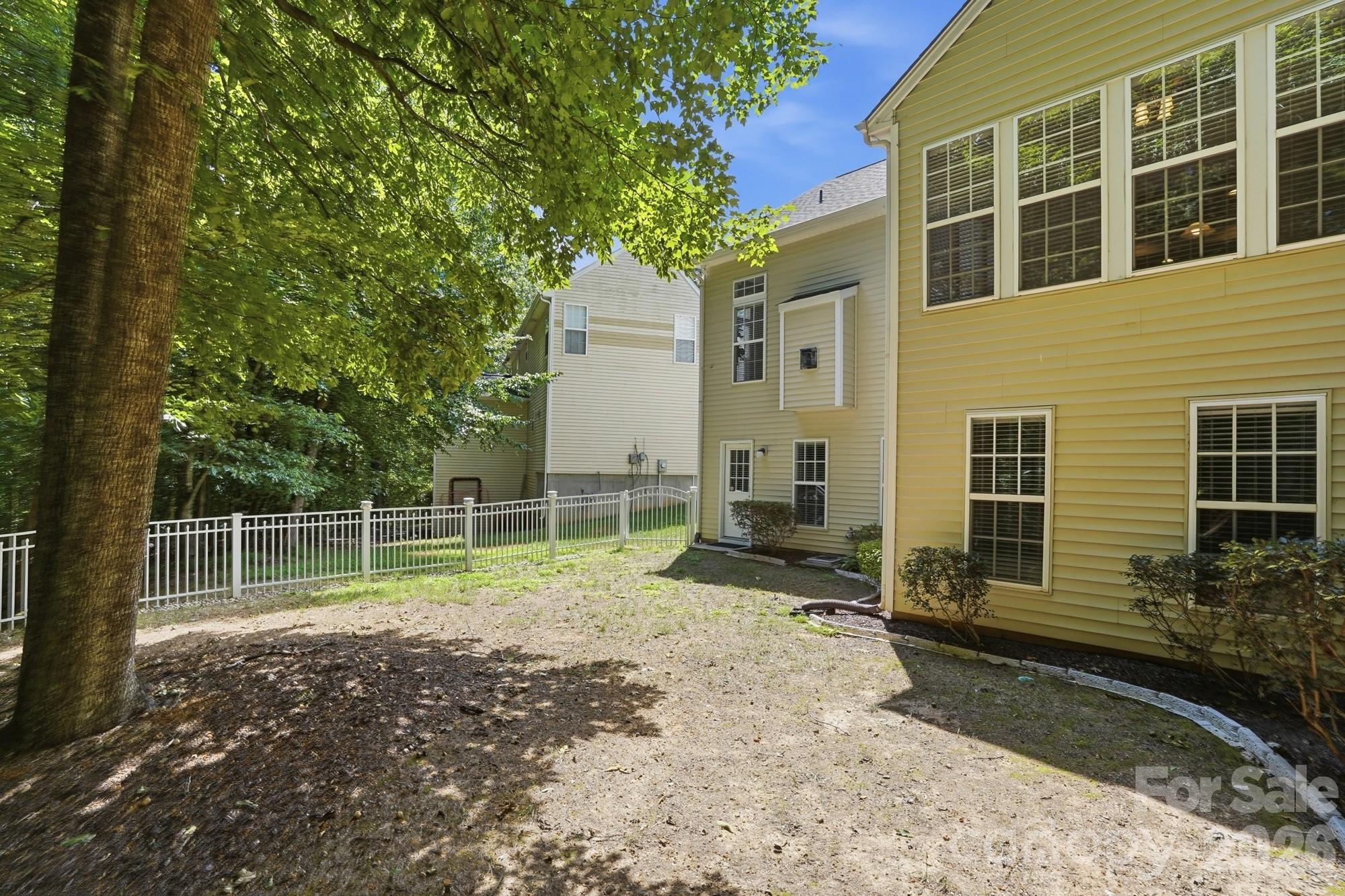 2141 Lord Proprietor Ln, Waxhaw, NC 28173