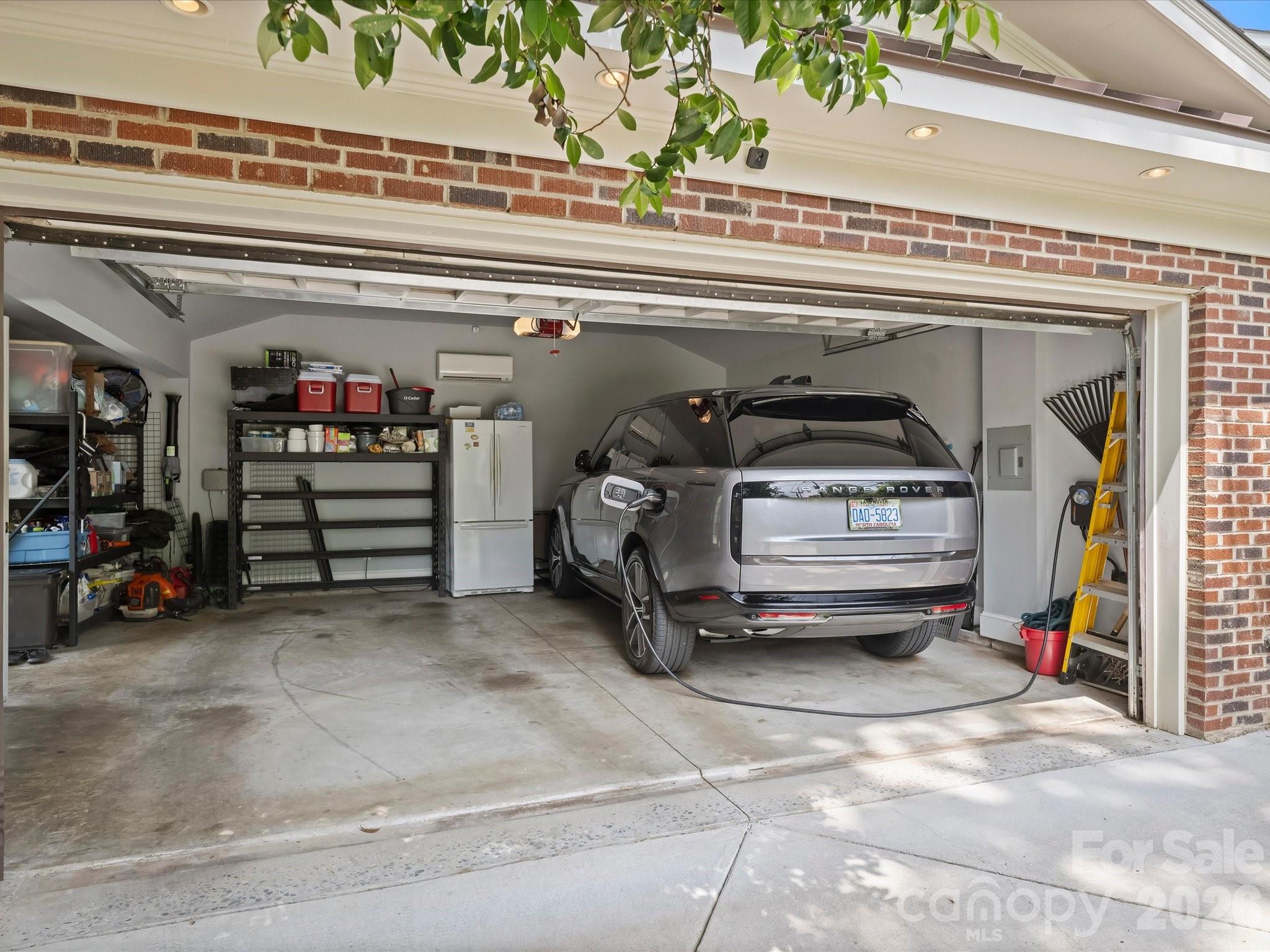 943 Romany Rd, Charlotte, NC 28203