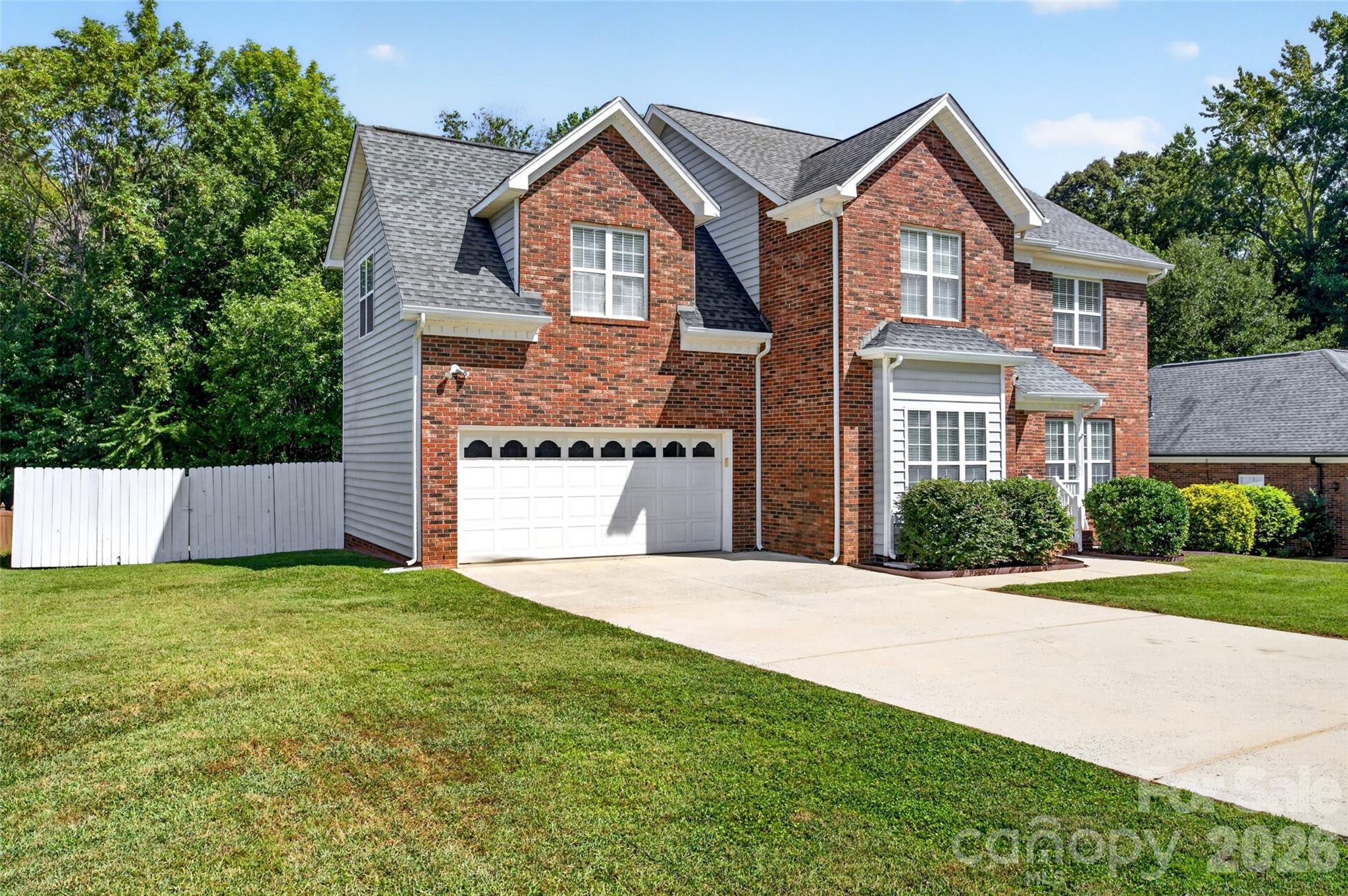 4700 Lenden Hall Ct, Gastonia, NC 28056