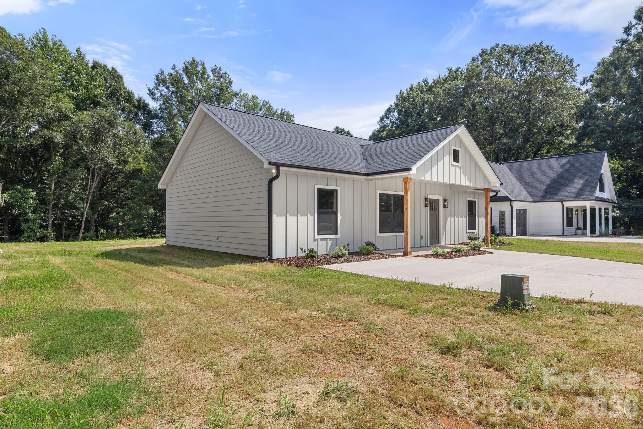 151 Mccorkle St, York, SC 29745
