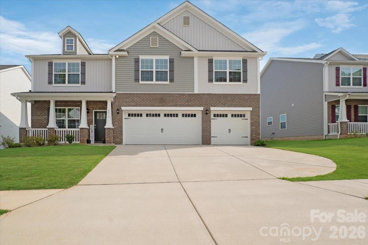 8013 Kennesaw Dr, Gastonia, NC 28056