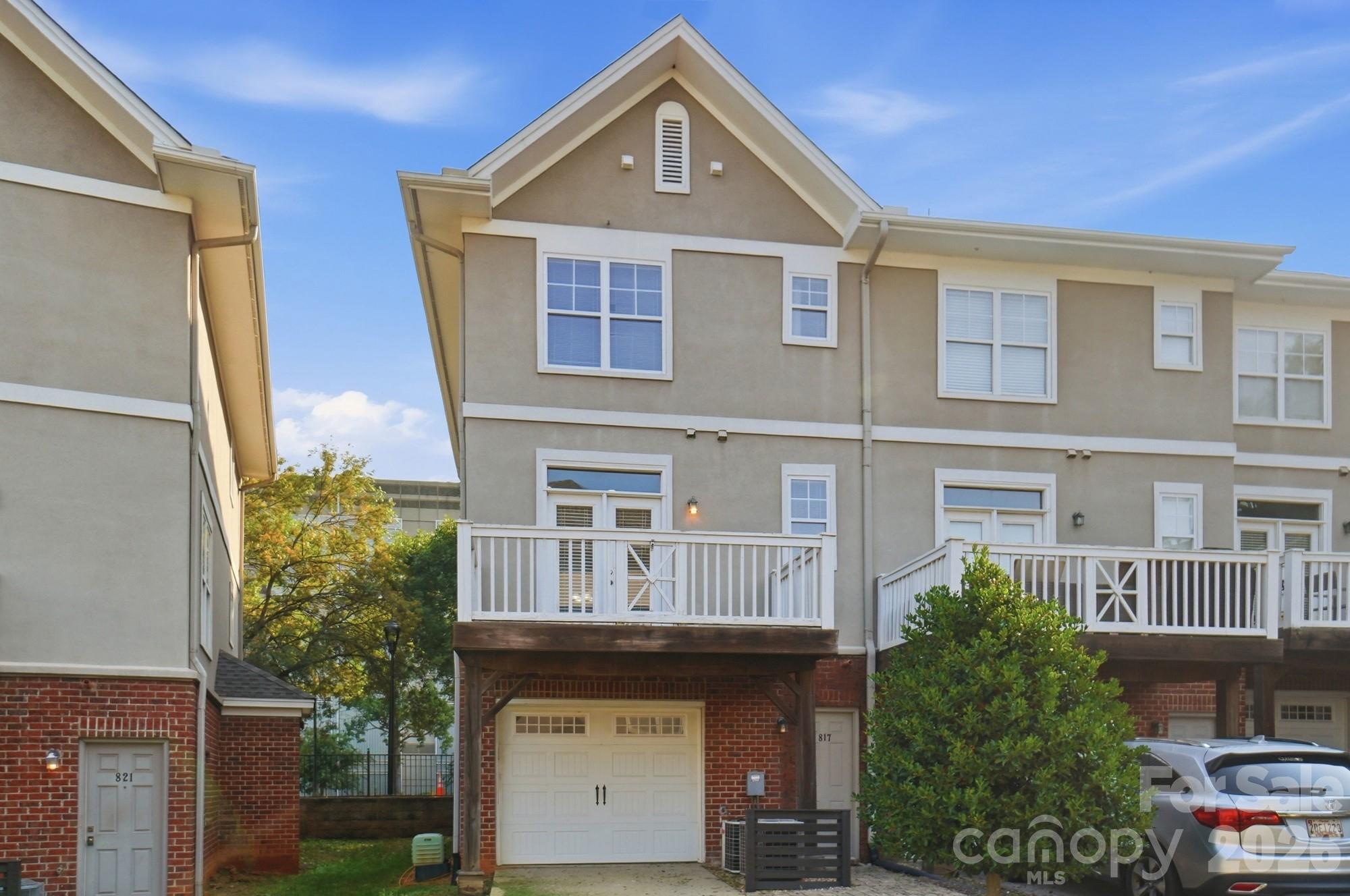817 W 4th St, Charlotte, NC 28202