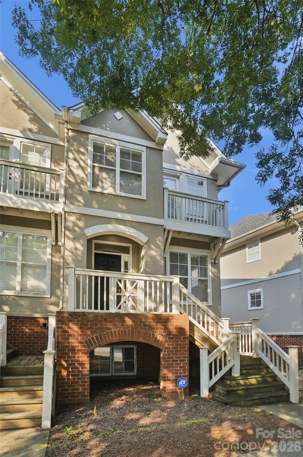 817 W 4th St, Charlotte, NC 28202