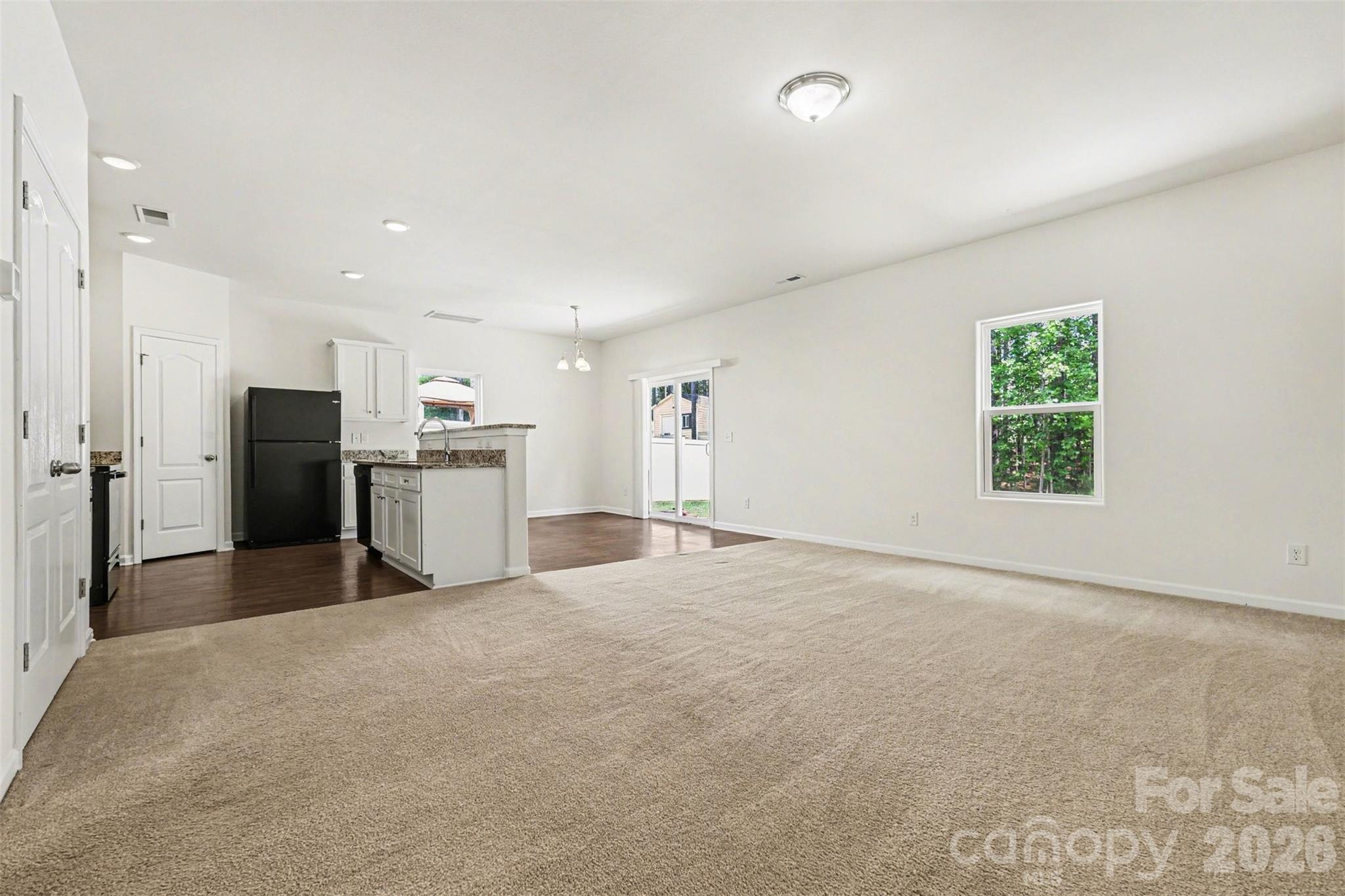 6414 Jerimoth Dr, Charlotte, NC 28215