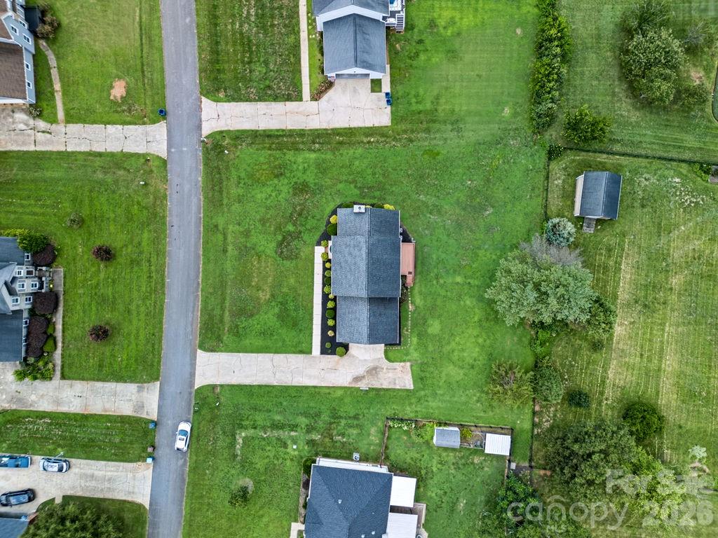 5139 Butner Dr, Hickory, NC 28602