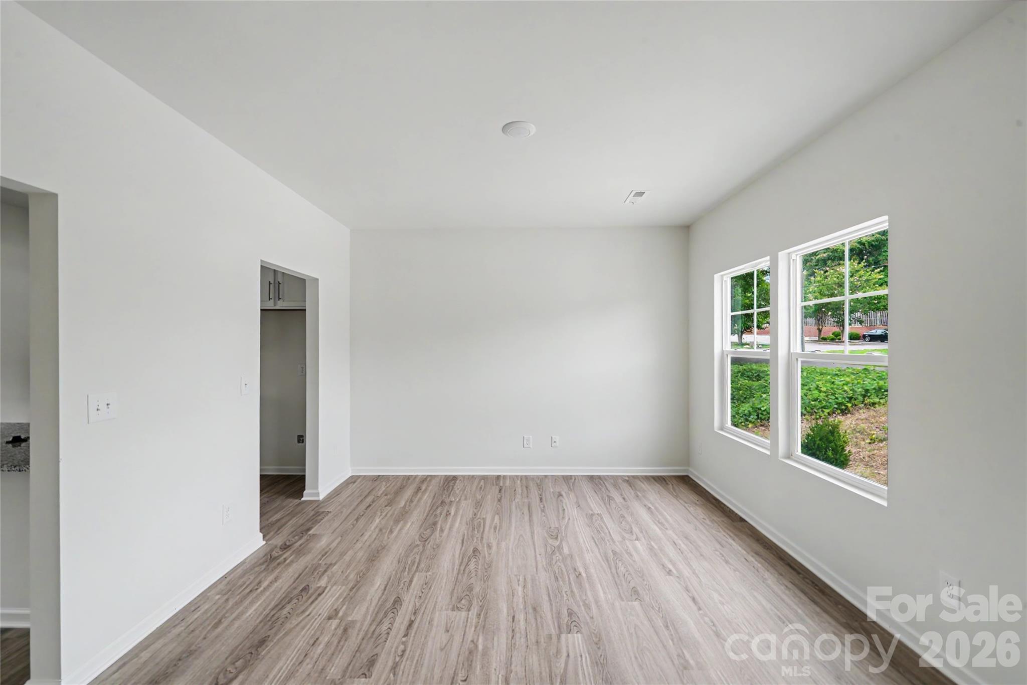 211 E 8th Ave, Gastonia, NC 28054