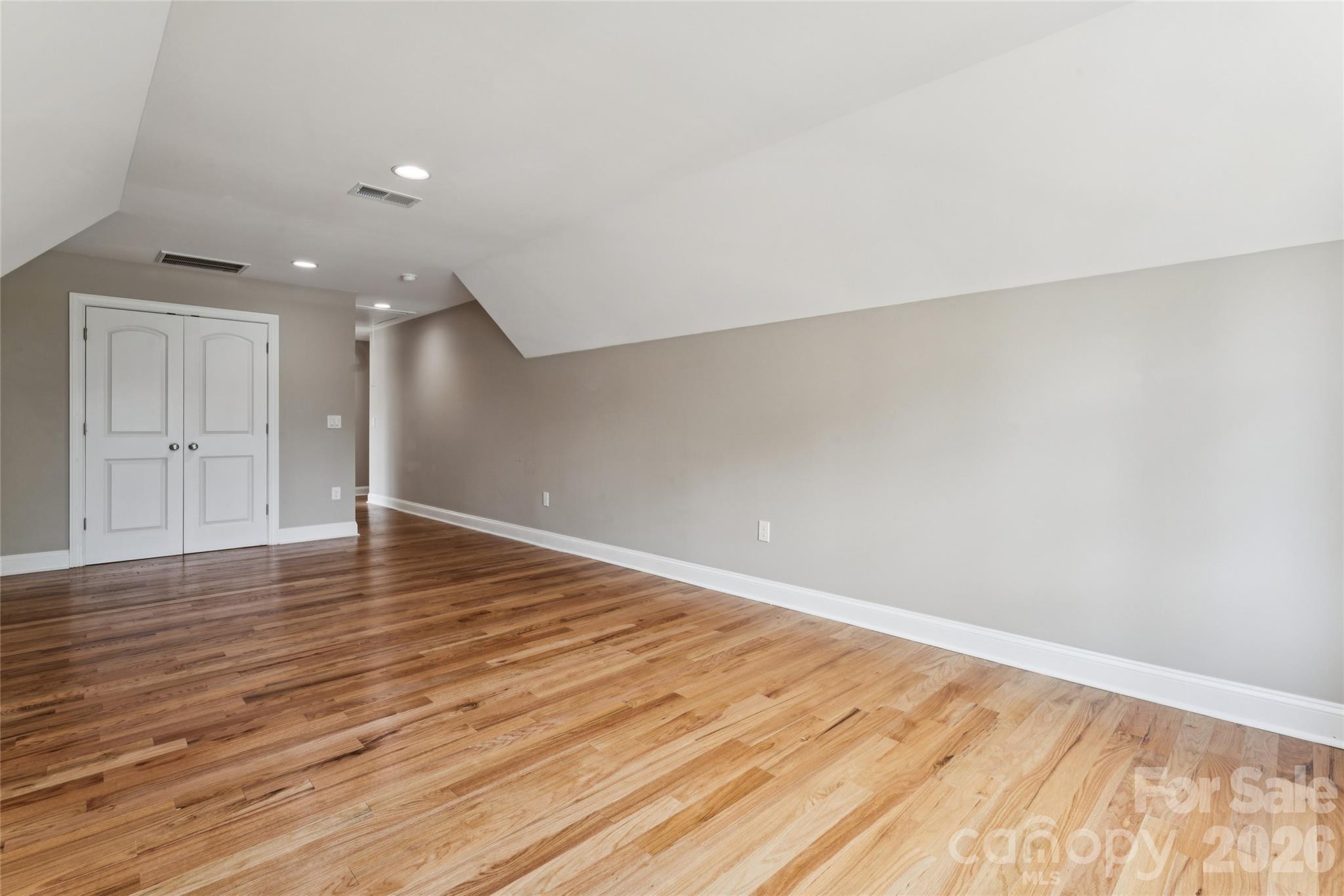 101 Mcalway Rd, Charlotte, NC 28211