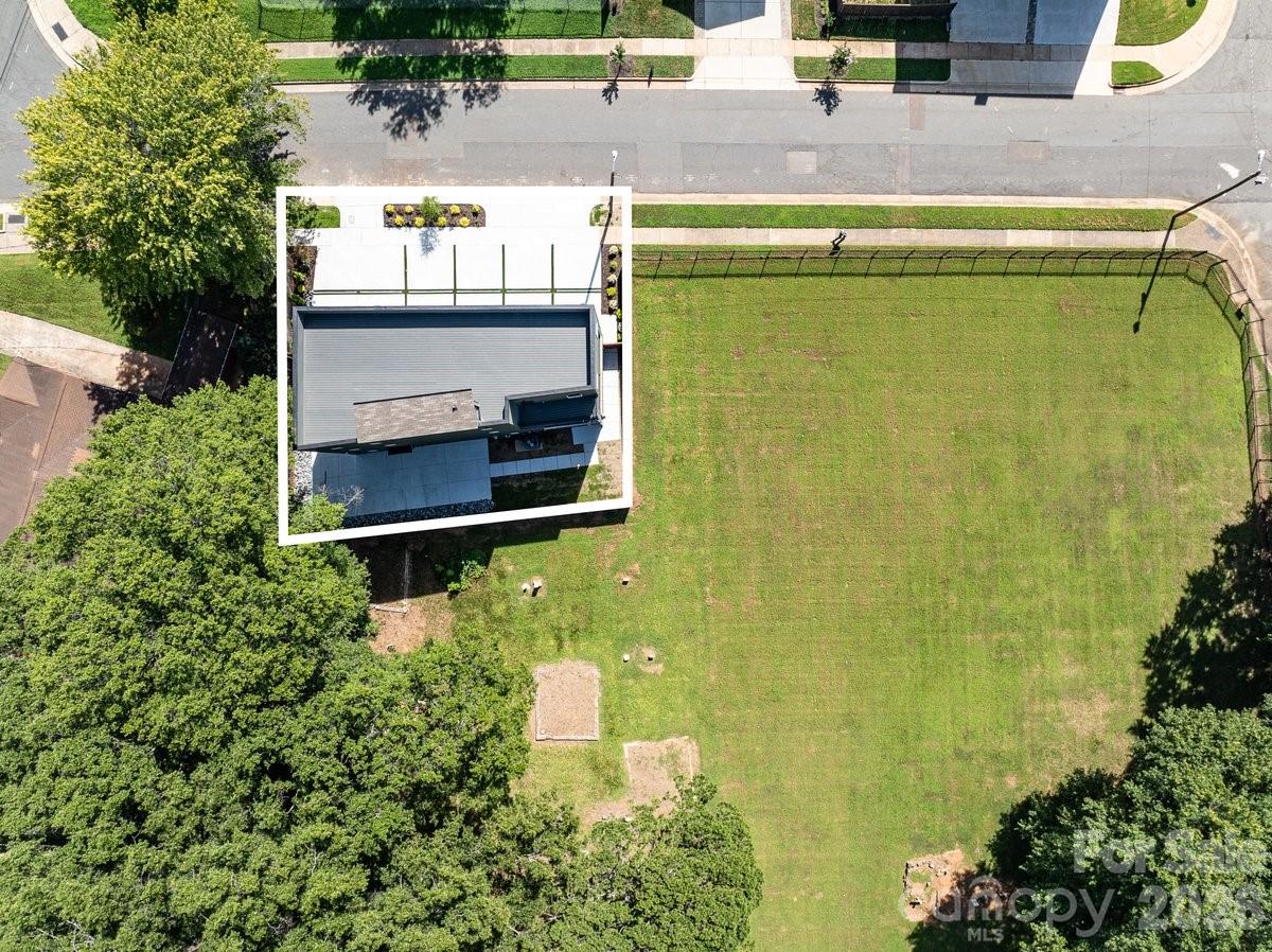 120 French St, Charlotte, NC 28216