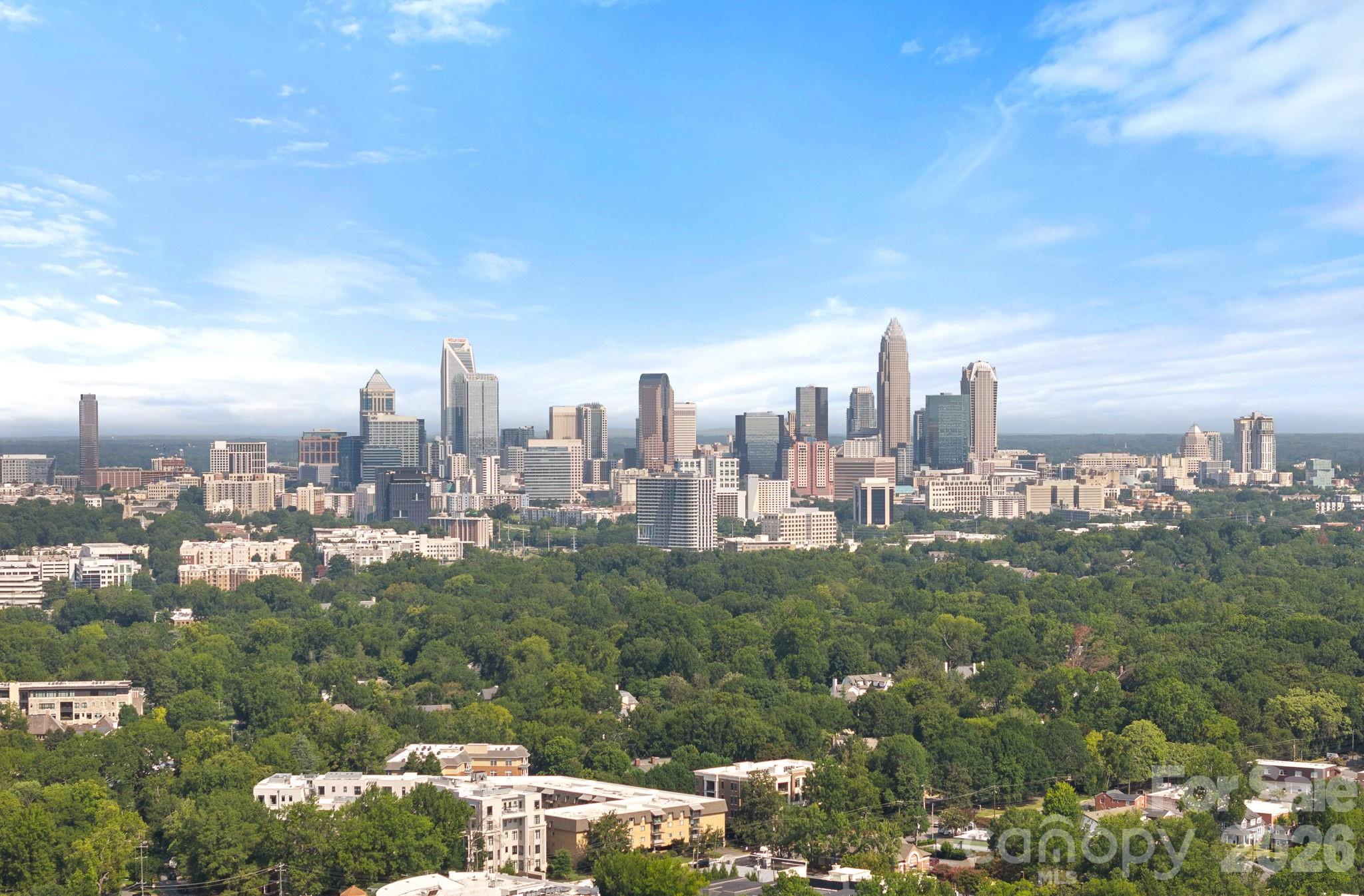 1220 Biltmore Dr, Charlotte, NC 28207