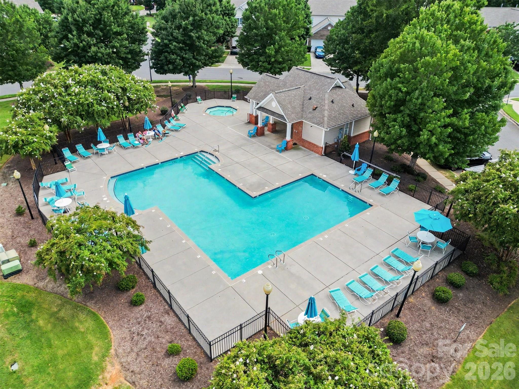12058 Stratfield Place Cir, Pineville, NC 28134