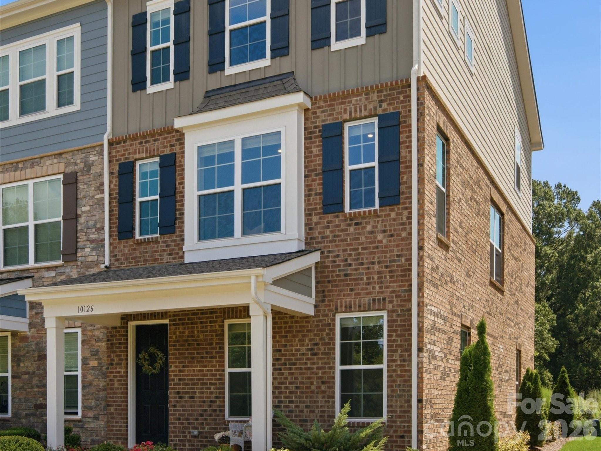 10126 Hemingway Pl, Charlotte, NC 28227